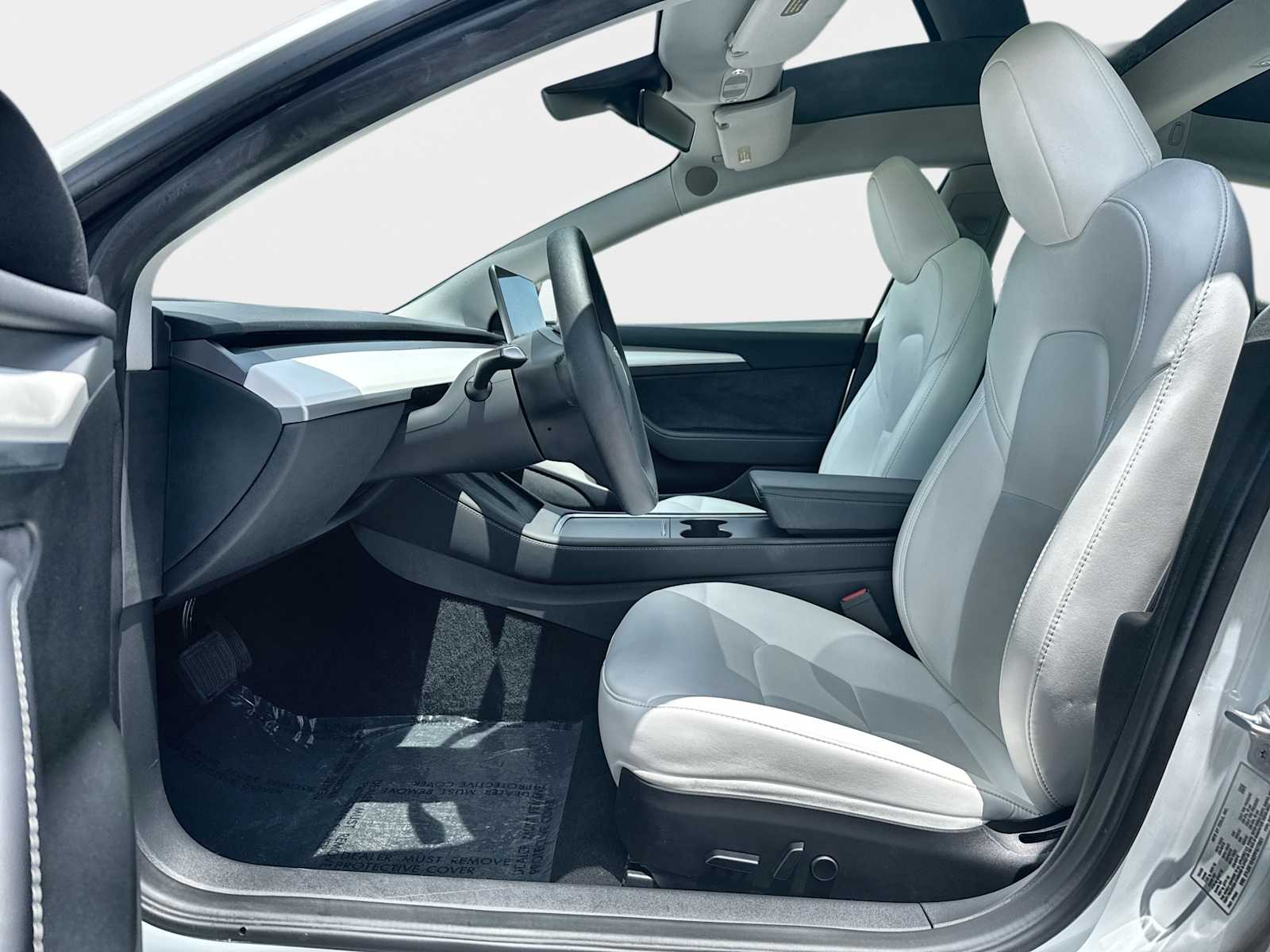 Thumbnail: 2023 Tesla Model 3 - 10