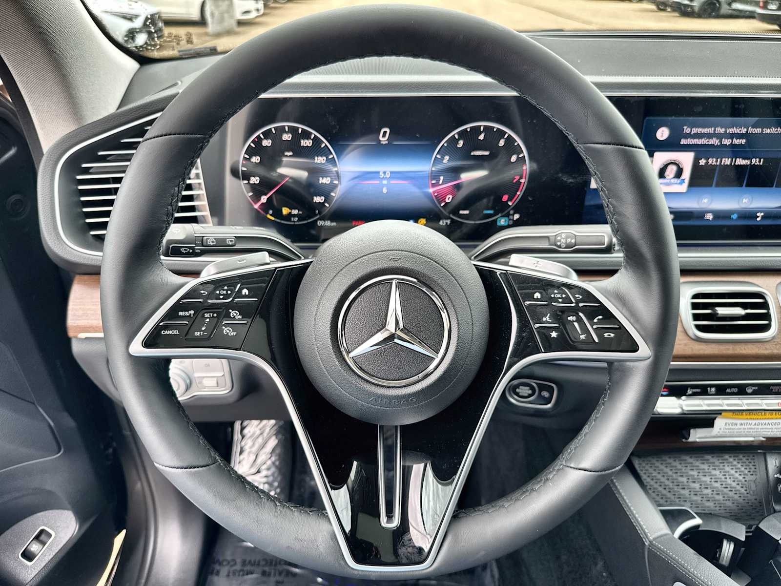 Thumbnail: 2026 Mercedes-Benz GLE - 21