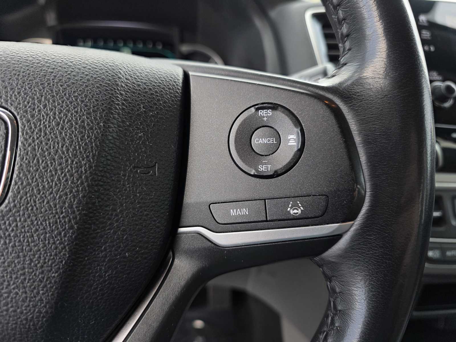 Thumbnail: 2019 Honda Pilot - 22