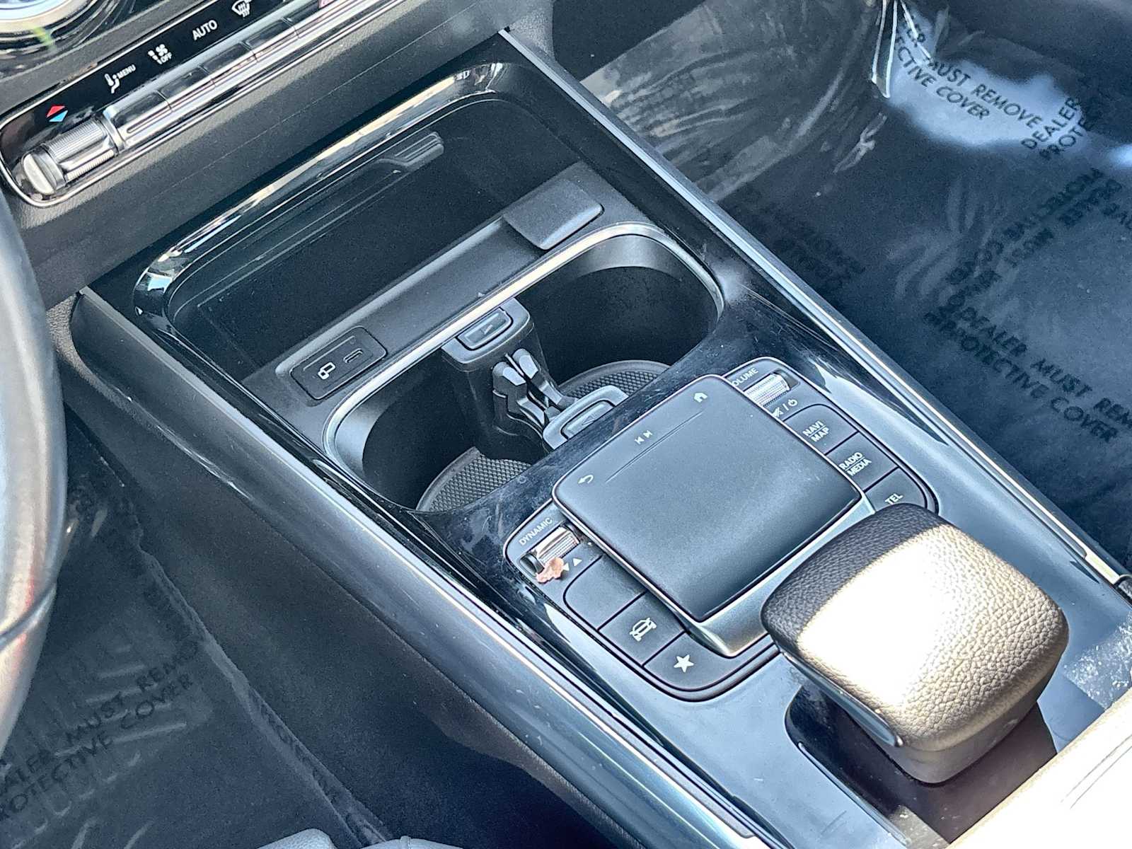 Thumbnail: 2021 Mercedes-Benz GLA - 22