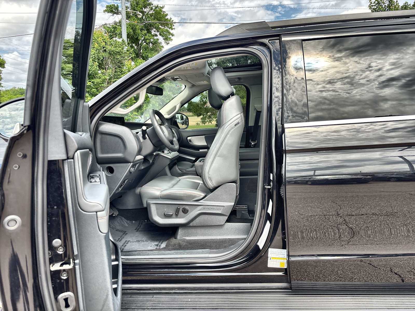 Thumbnail: 2025 Ford Expedition MAX - 2