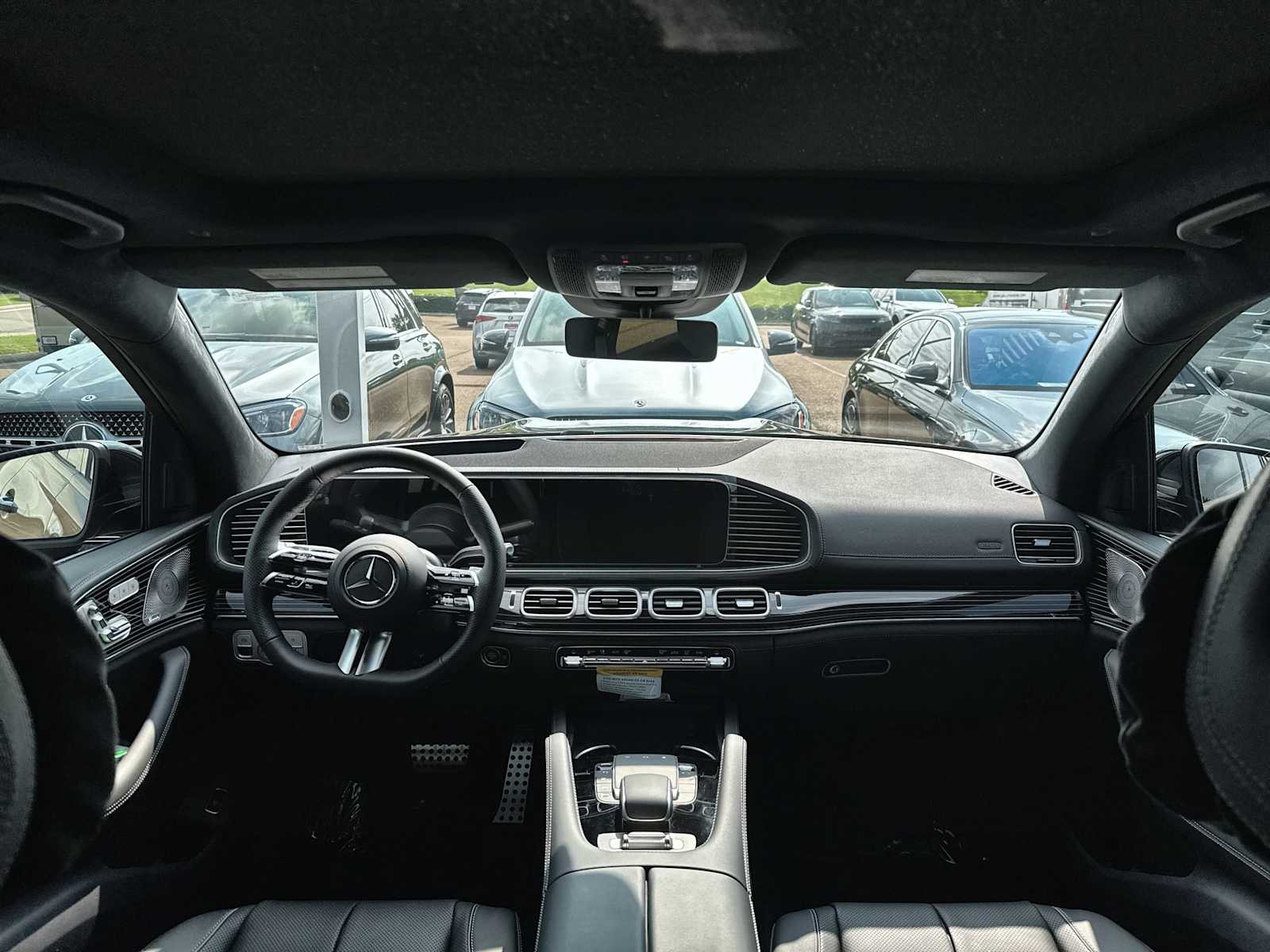 Thumbnail: 2026 Mercedes-Benz GLS - 20
