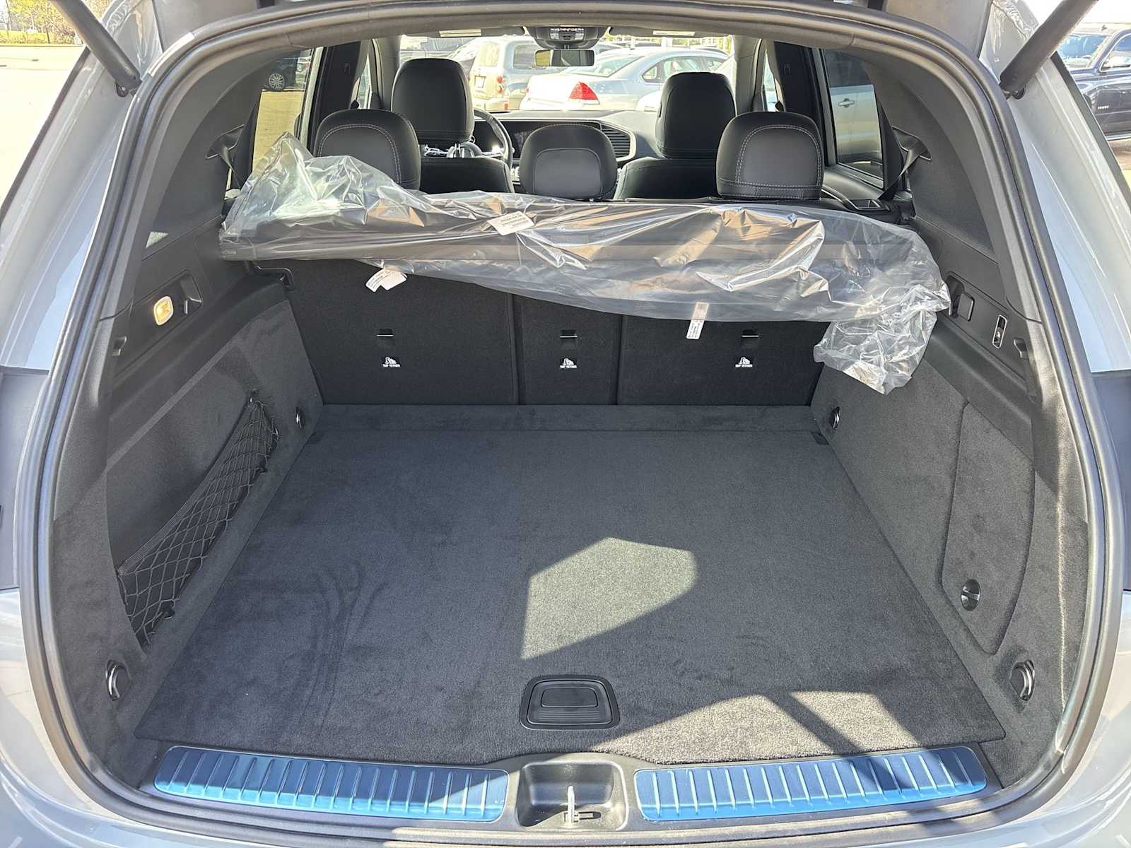 Thumbnail: 2026 Mercedes-Benz GLE - 17