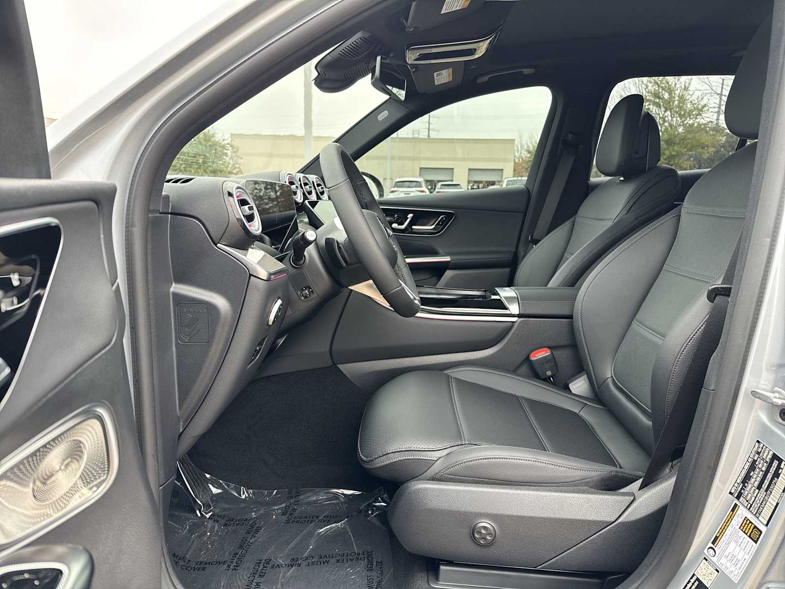 Thumbnail: 2026 Mercedes-Benz GLC - 2