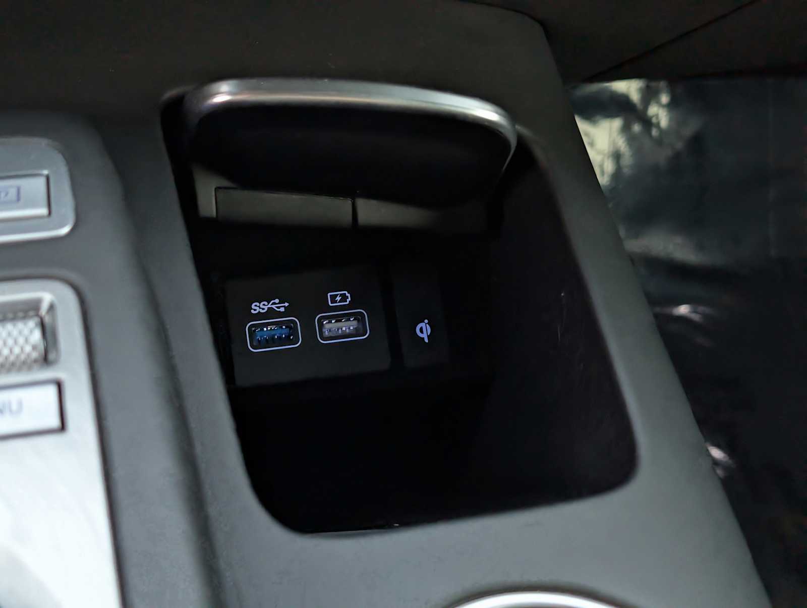 Thumbnail: 2024 Genesis GV70 - 20