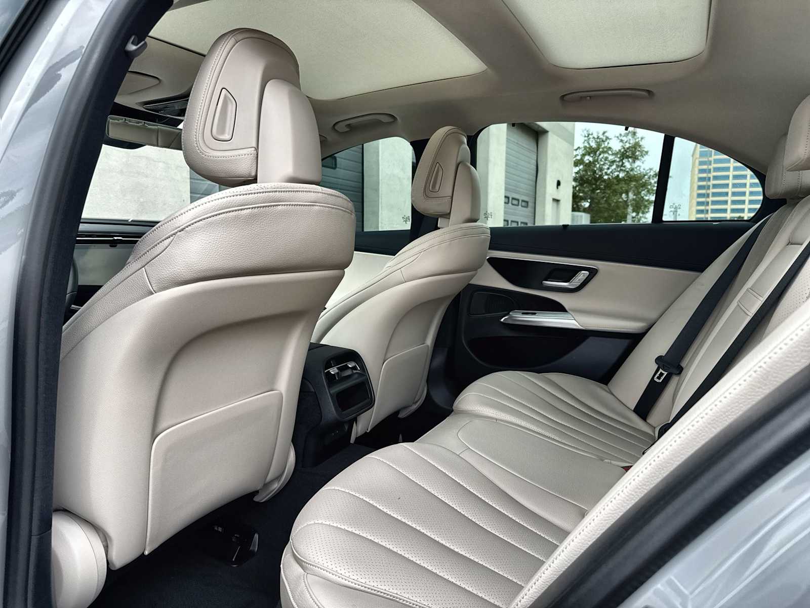 Thumbnail: 2026 Mercedes-Benz E-Class - 18
