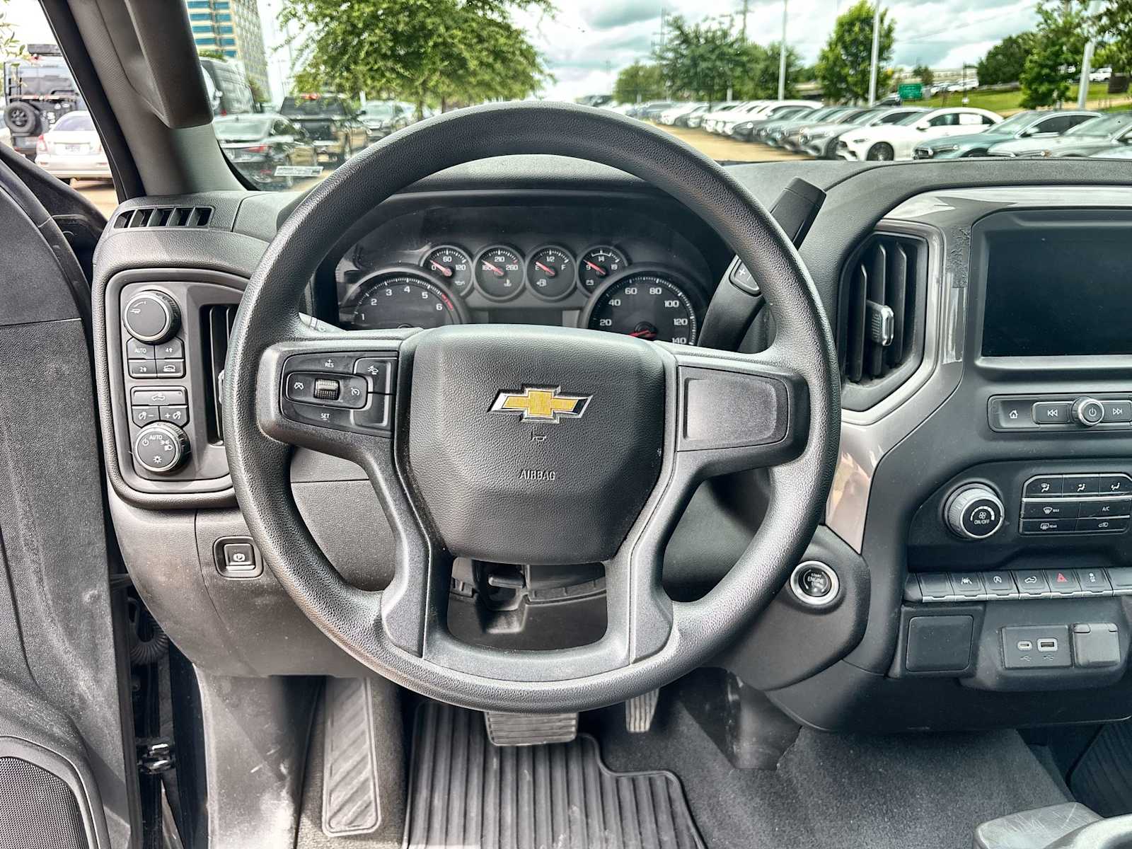 Thumbnail: 2022 Chevrolet Silverado 1500 - 21