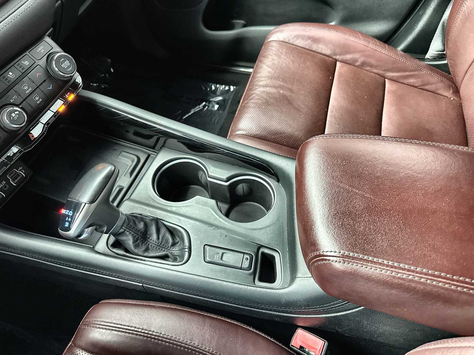 Thumbnail: 2022 Dodge Durango - 22