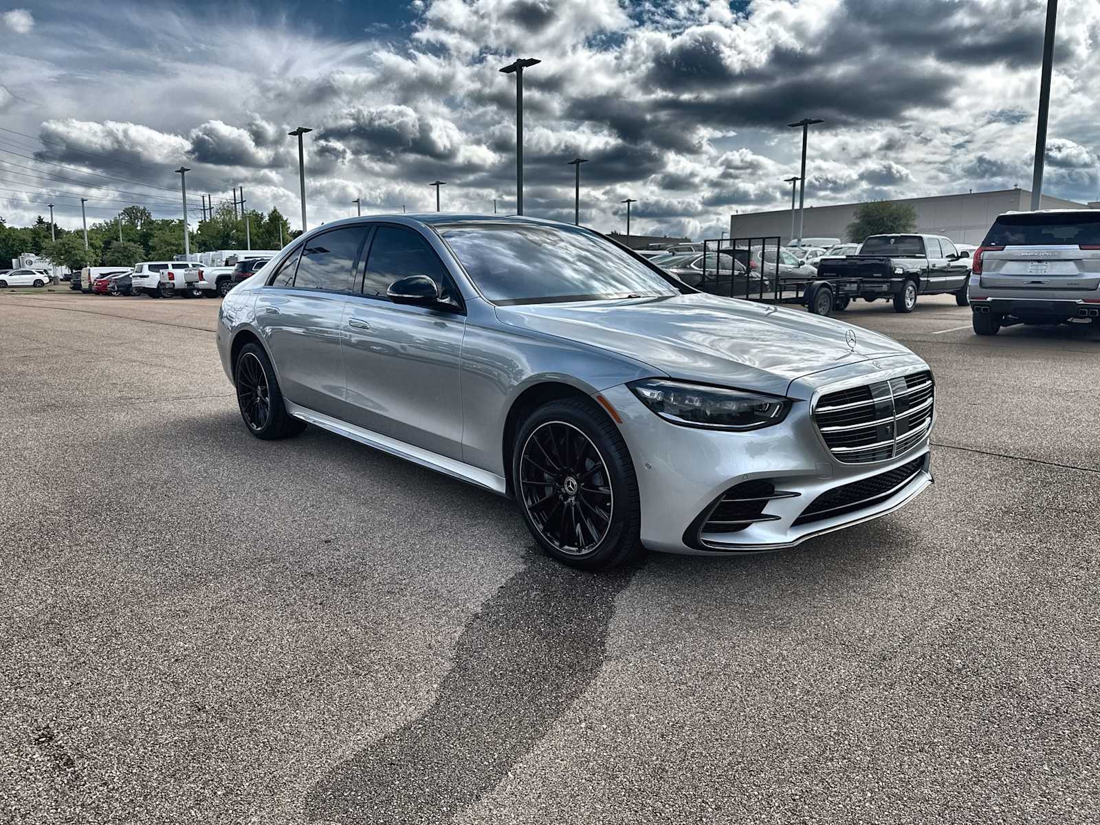 Thumbnail: 2025 Mercedes-Benz S-Class - 11