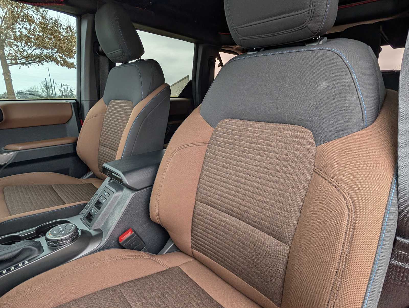 Thumbnail: 2023 Ford Bronco - 25