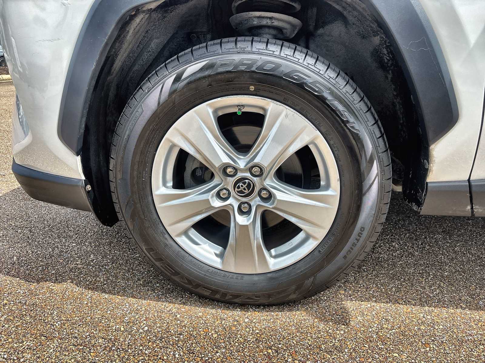 Thumbnail: 2019 Toyota RAV4 - 14