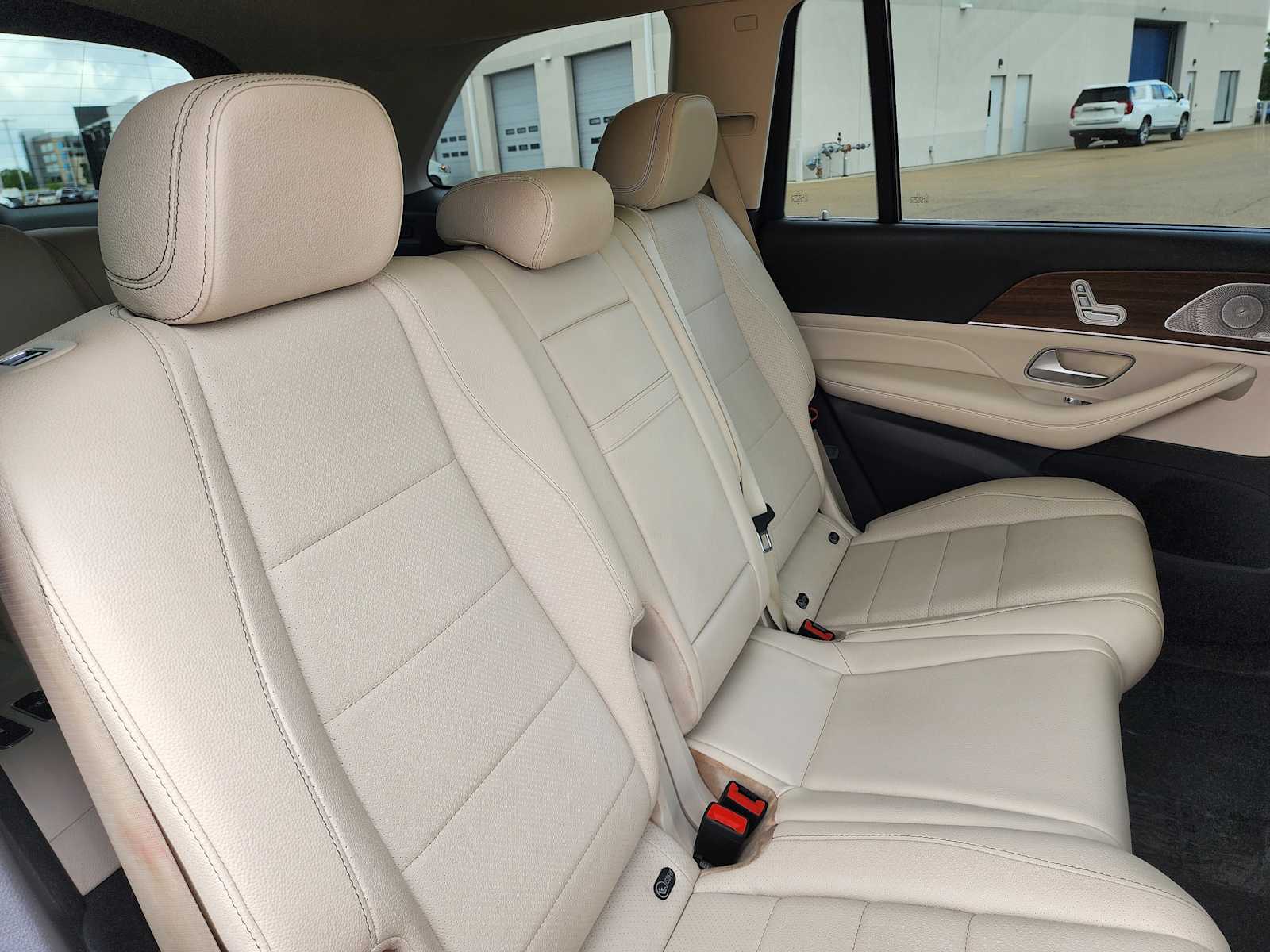 Thumbnail: 2020 Mercedes-Benz GLS - 23