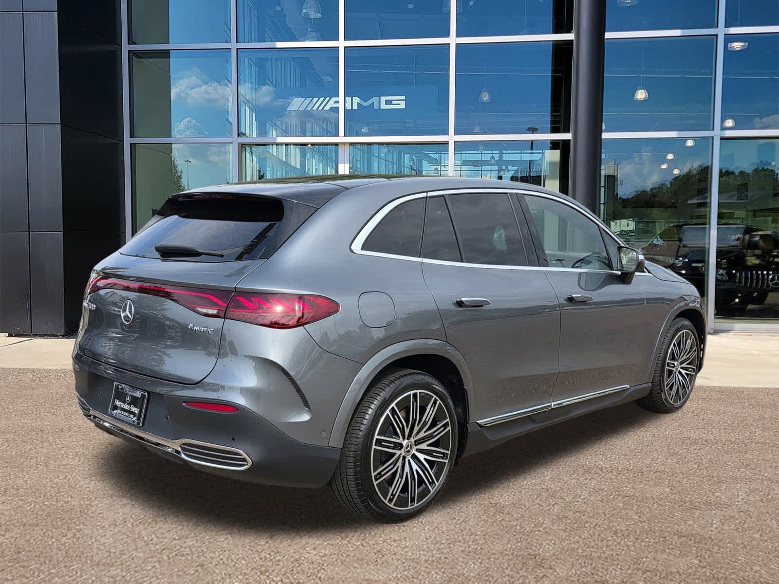 2026 Mercedes Benz EQE SUV 4MATIC photo 4