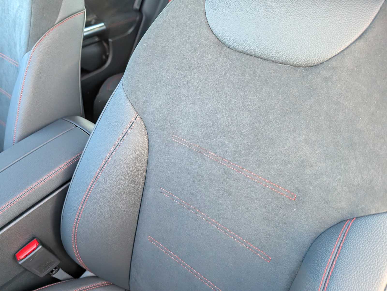 Thumbnail: 2026 Mercedes-Benz GLA - 20