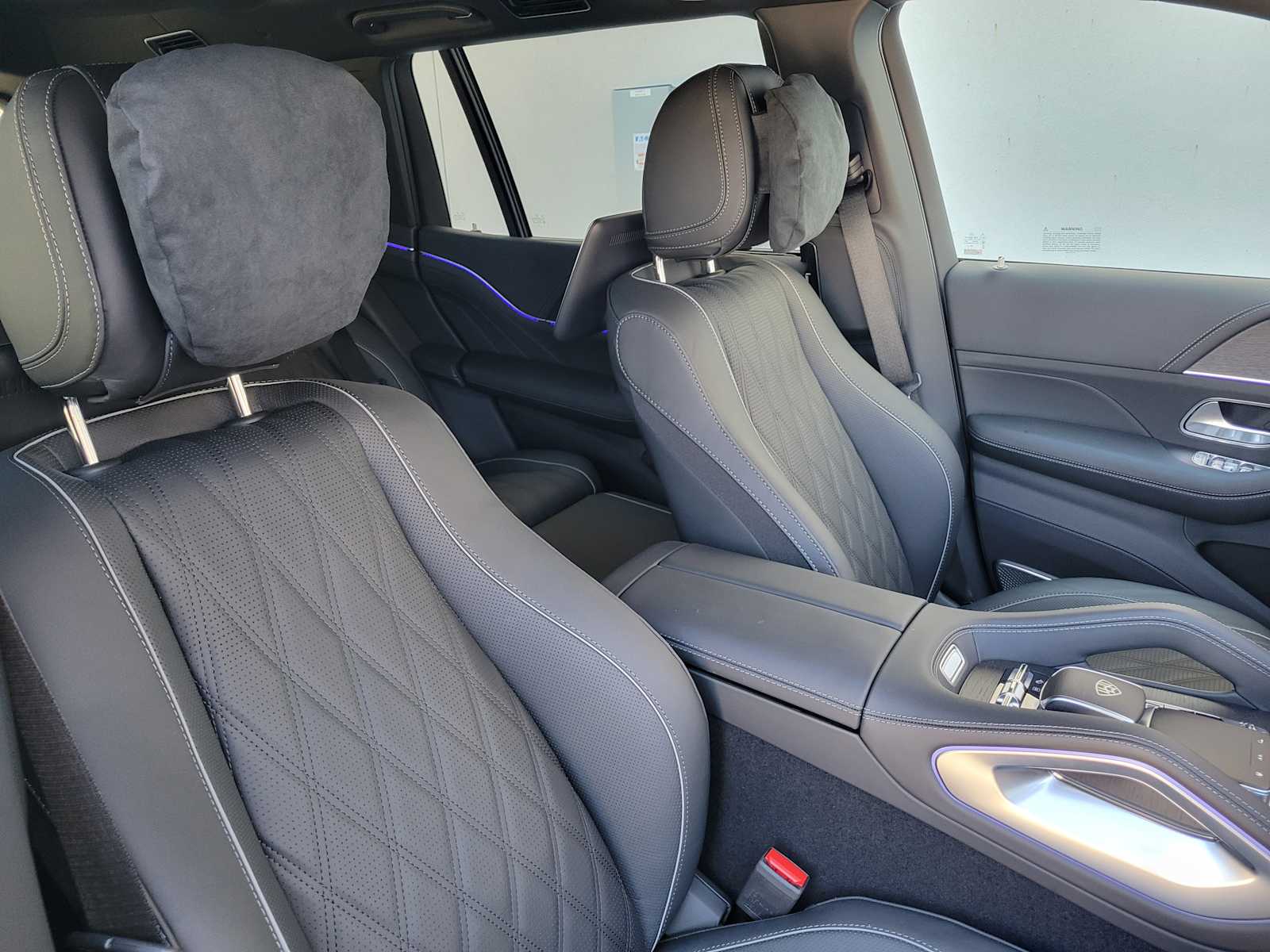 Thumbnail: 2025 Mercedes-Benz GLS - 21