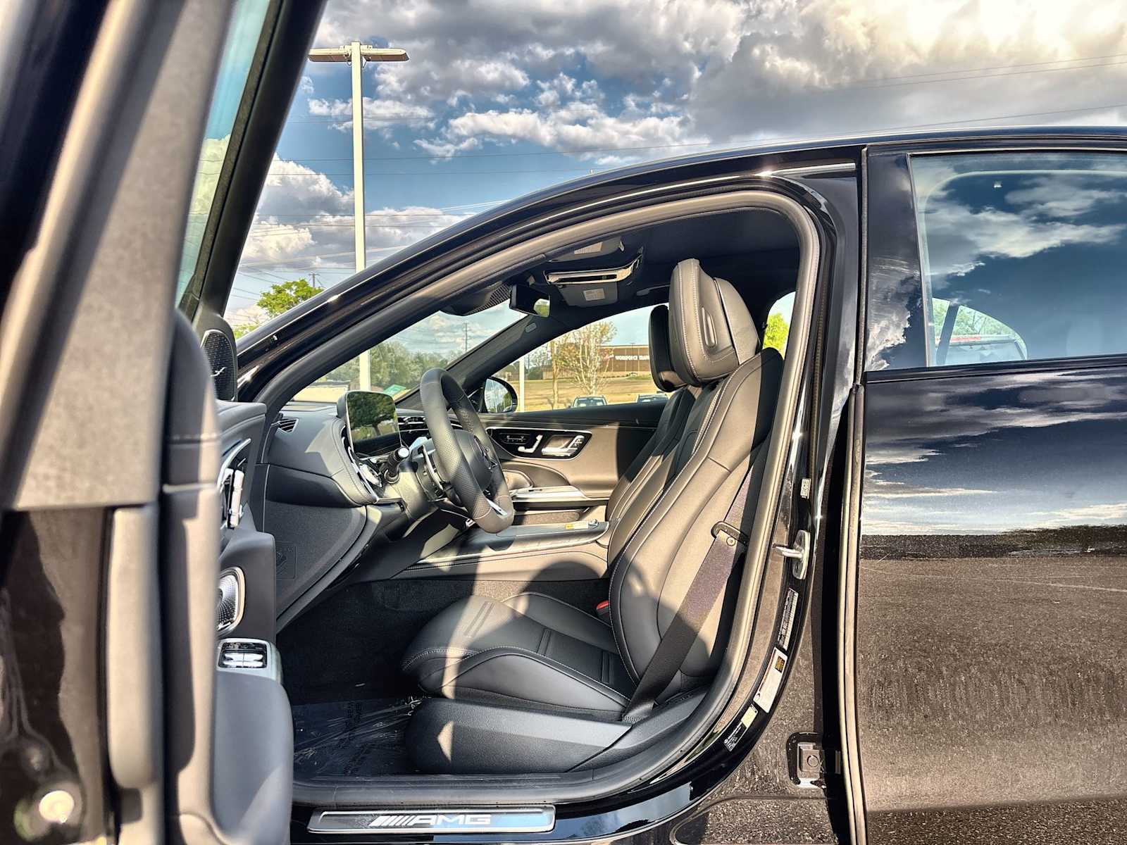 Thumbnail: 2026 Mercedes-Benz E-Class - 2