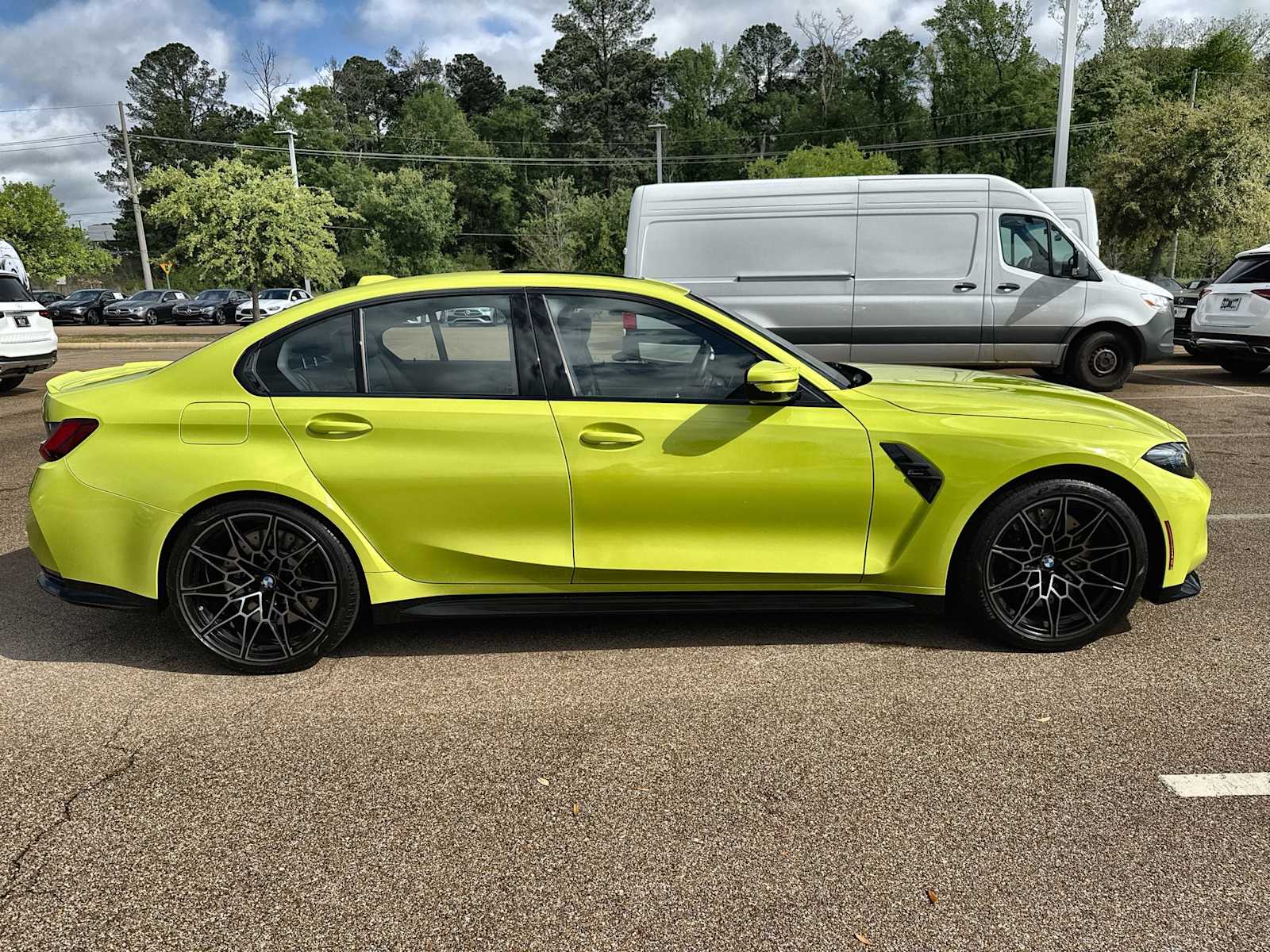 Thumbnail: 2025 BMW M3 - 10