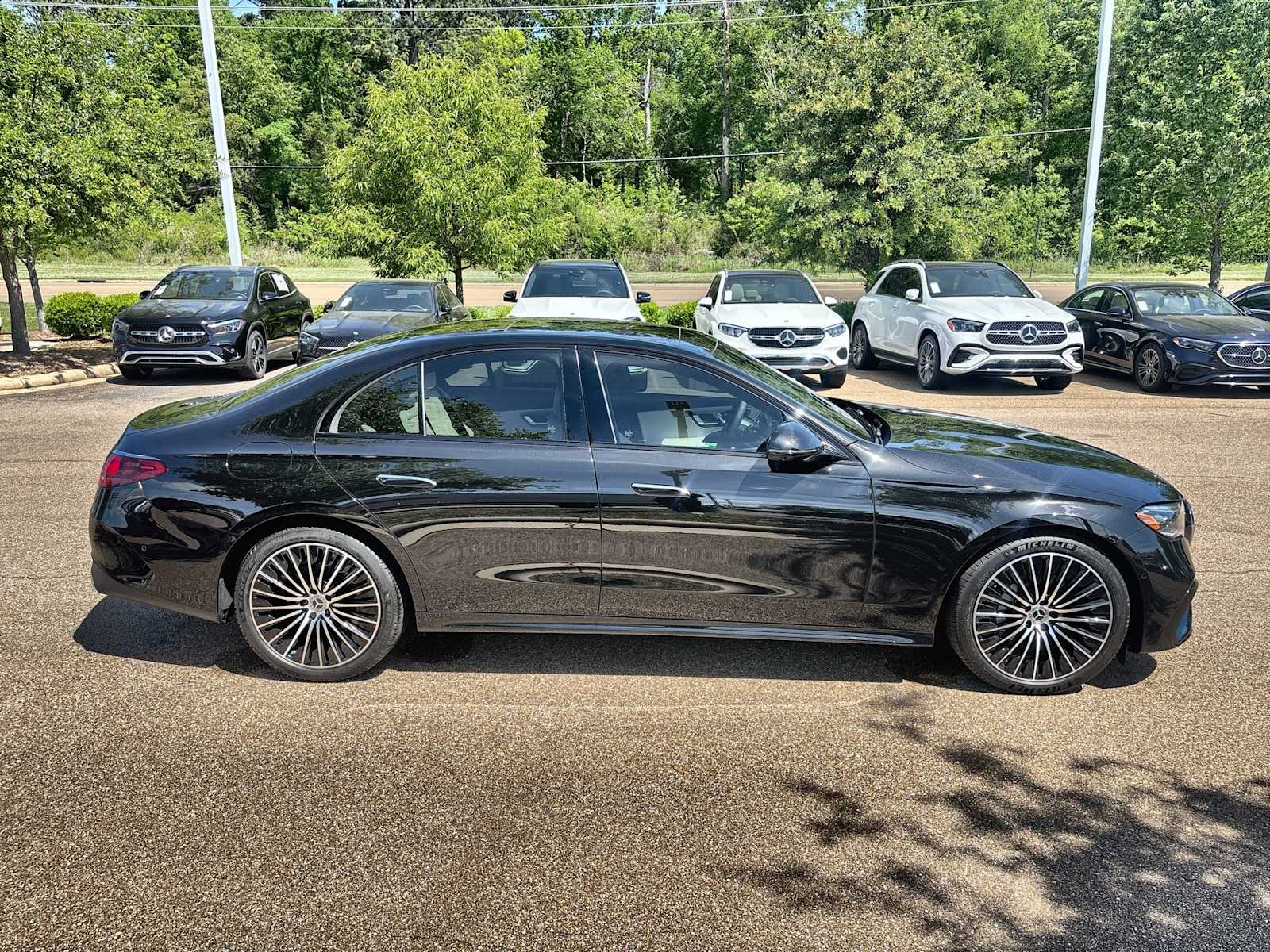 Thumbnail: 2026 Mercedes-Benz E-Class - 10