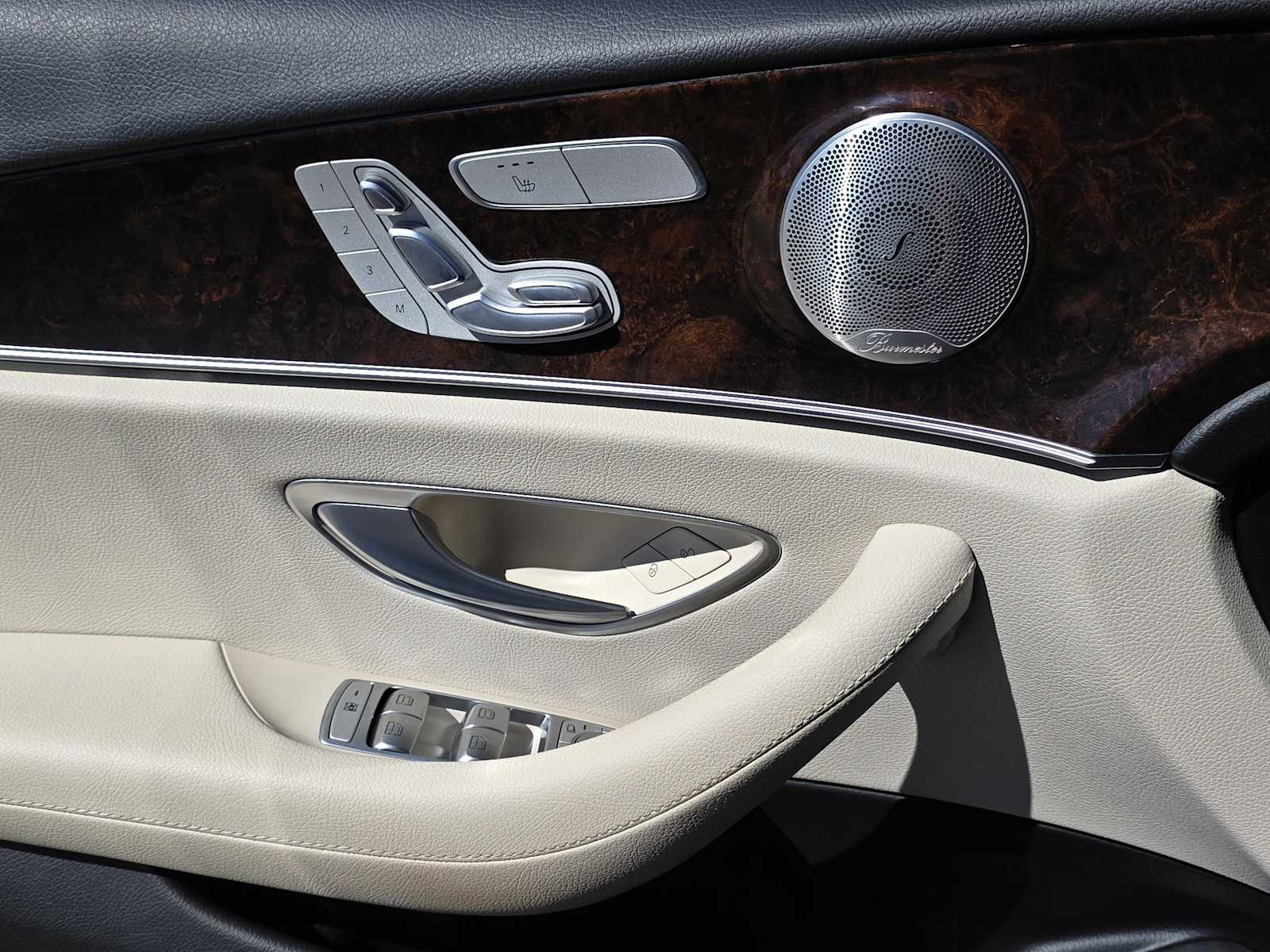 Thumbnail: 2023 Mercedes-Benz E-Class - 18