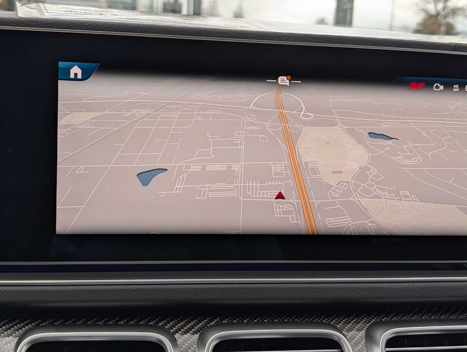 Thumbnail: 2026 Mercedes-Benz GLE - 10