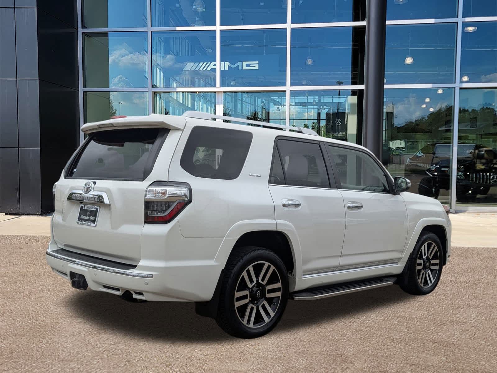 Thumbnail: 2020 Toyota 4Runner - 5