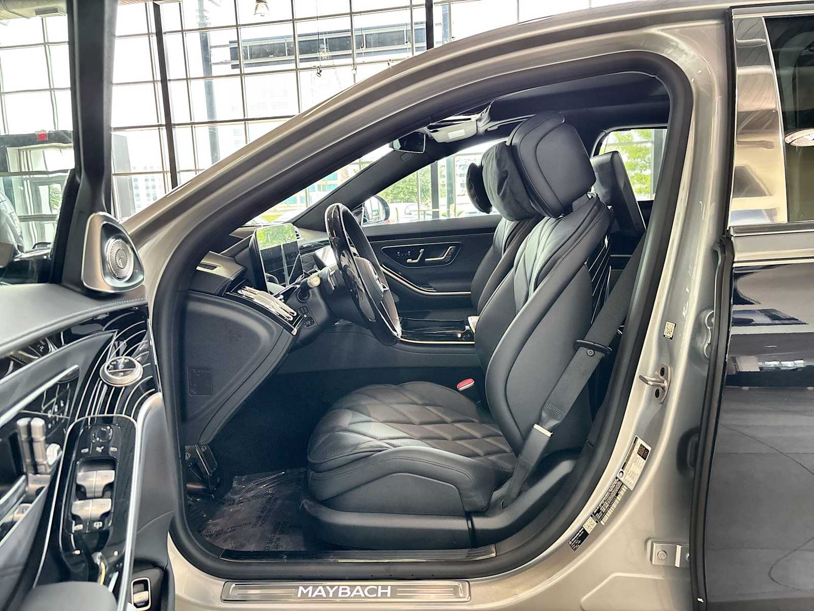 Thumbnail: 2026 Mercedes-Benz S-Class - 2