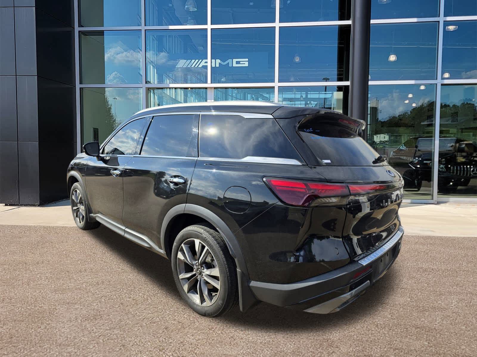 Thumbnail: 2022 INFINITI QX60 - 10