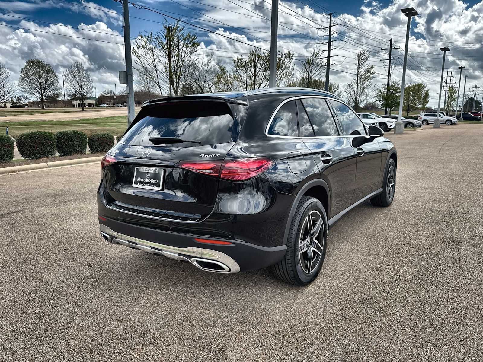 Thumbnail: 2026 Mercedes-Benz GLC - 8