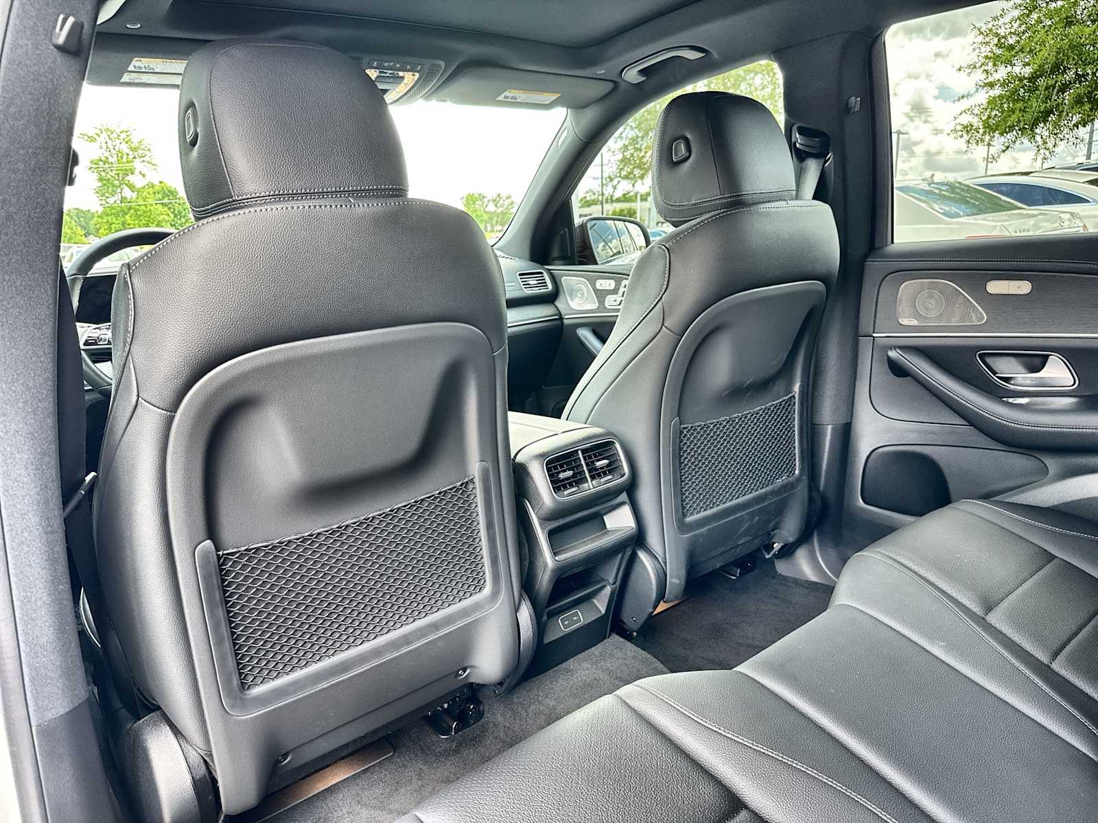 Thumbnail: 2026 Mercedes-Benz GLE - 18