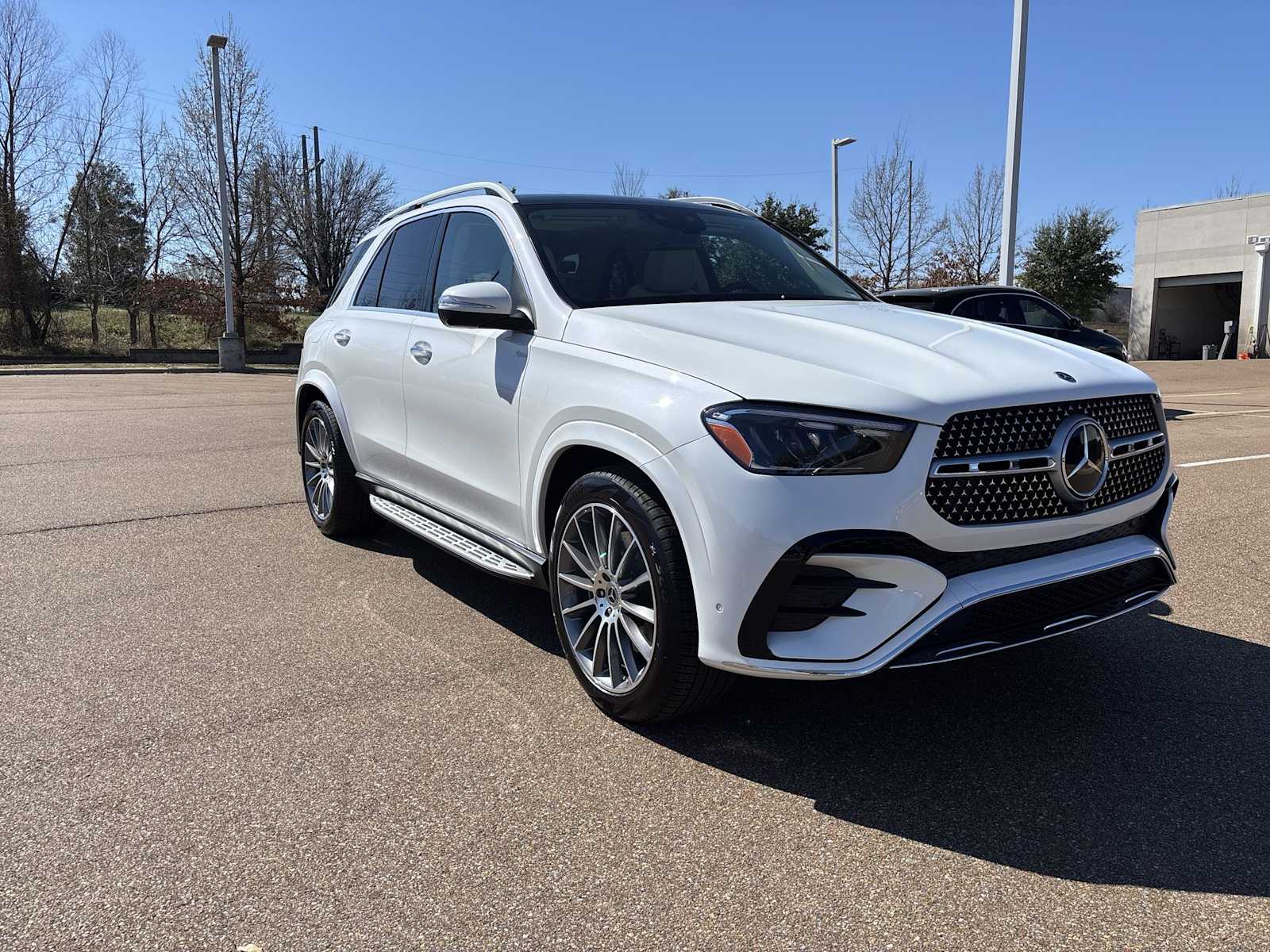 Thumbnail: 2026 Mercedes-Benz GLE - 8