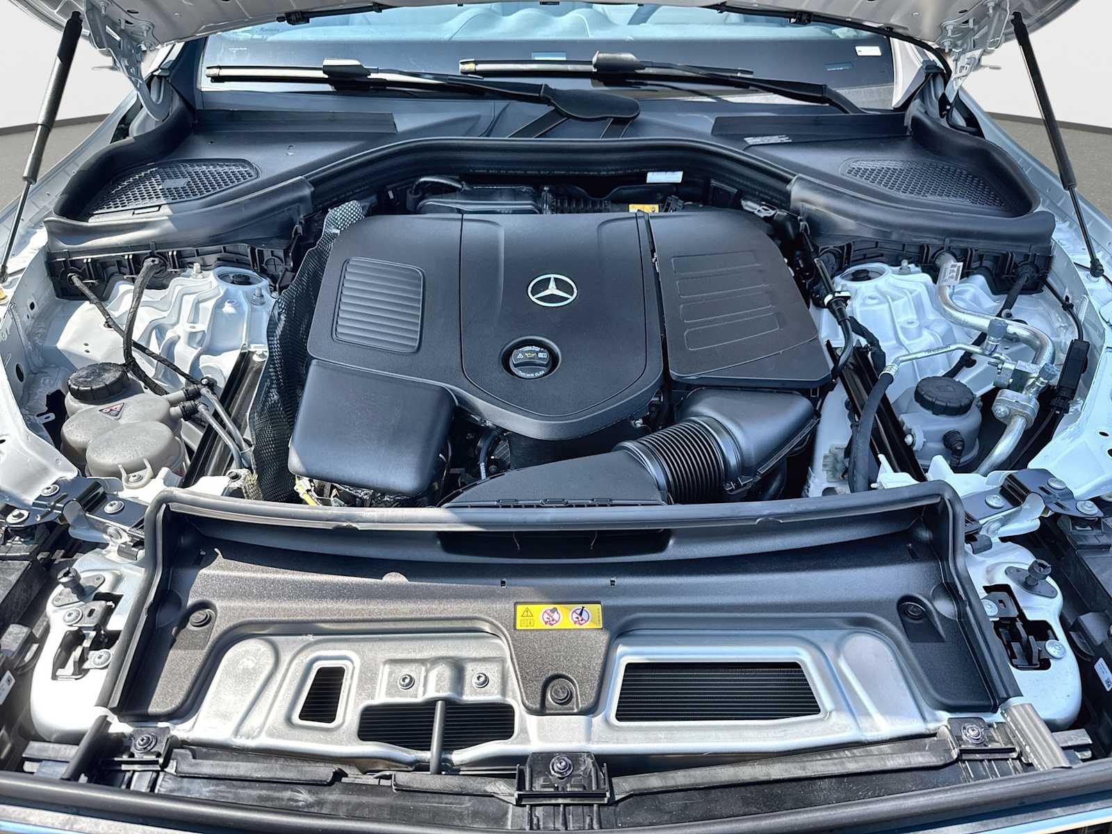 Thumbnail: 2026 Mercedes-Benz GLC - 14