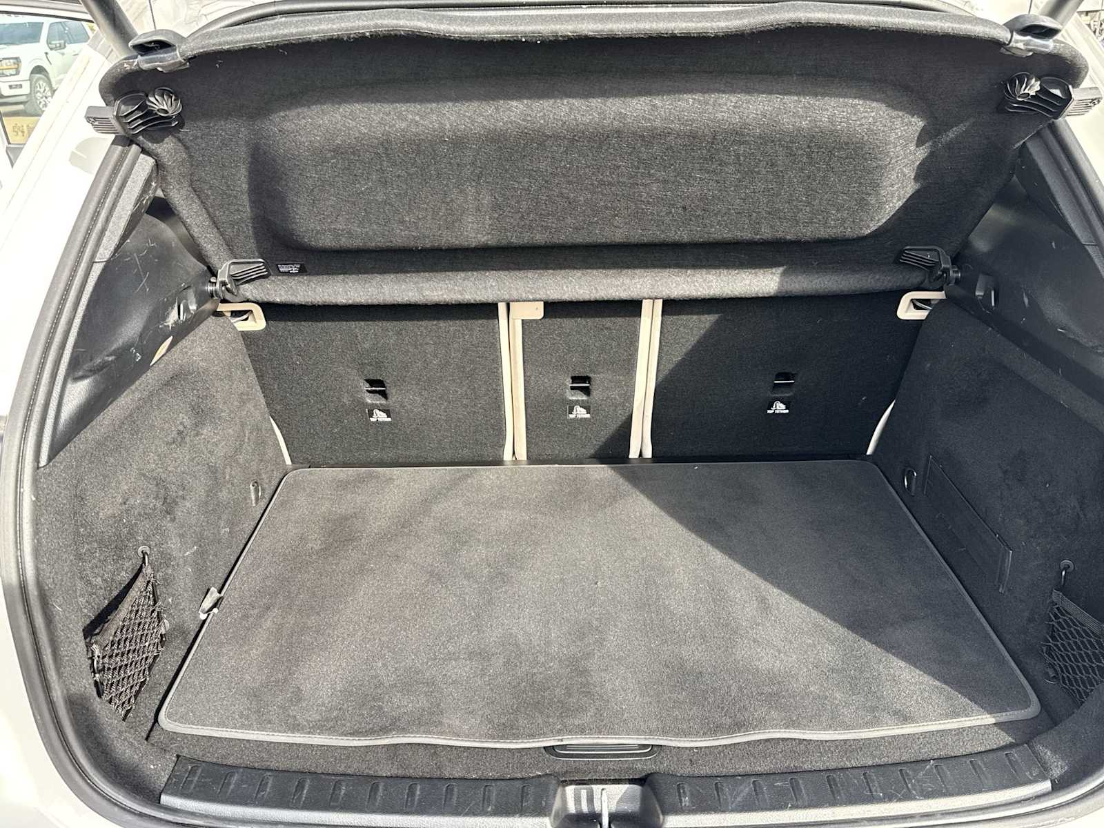 Thumbnail: 2025 Mercedes-Benz GLA - 25