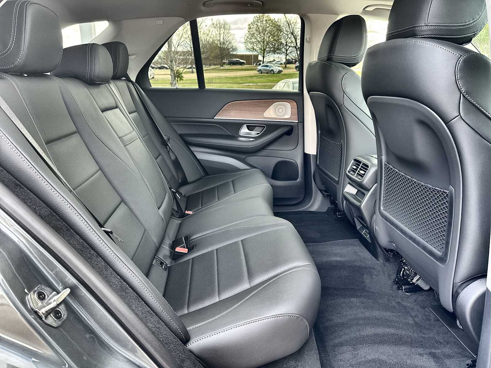 Thumbnail: 2026 Mercedes-Benz GLE - 19