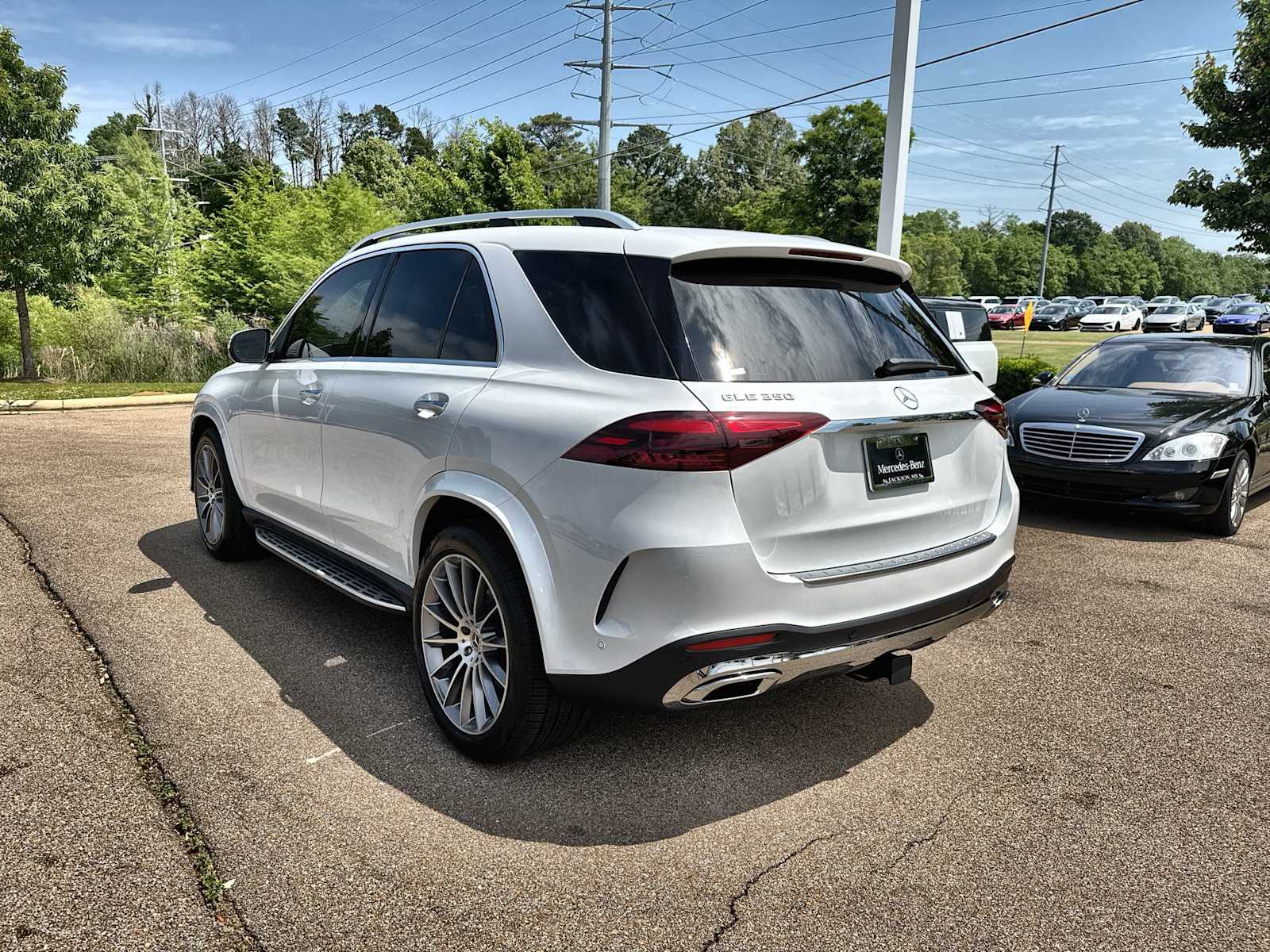 Thumbnail: 2026 Mercedes-Benz GLE - 6