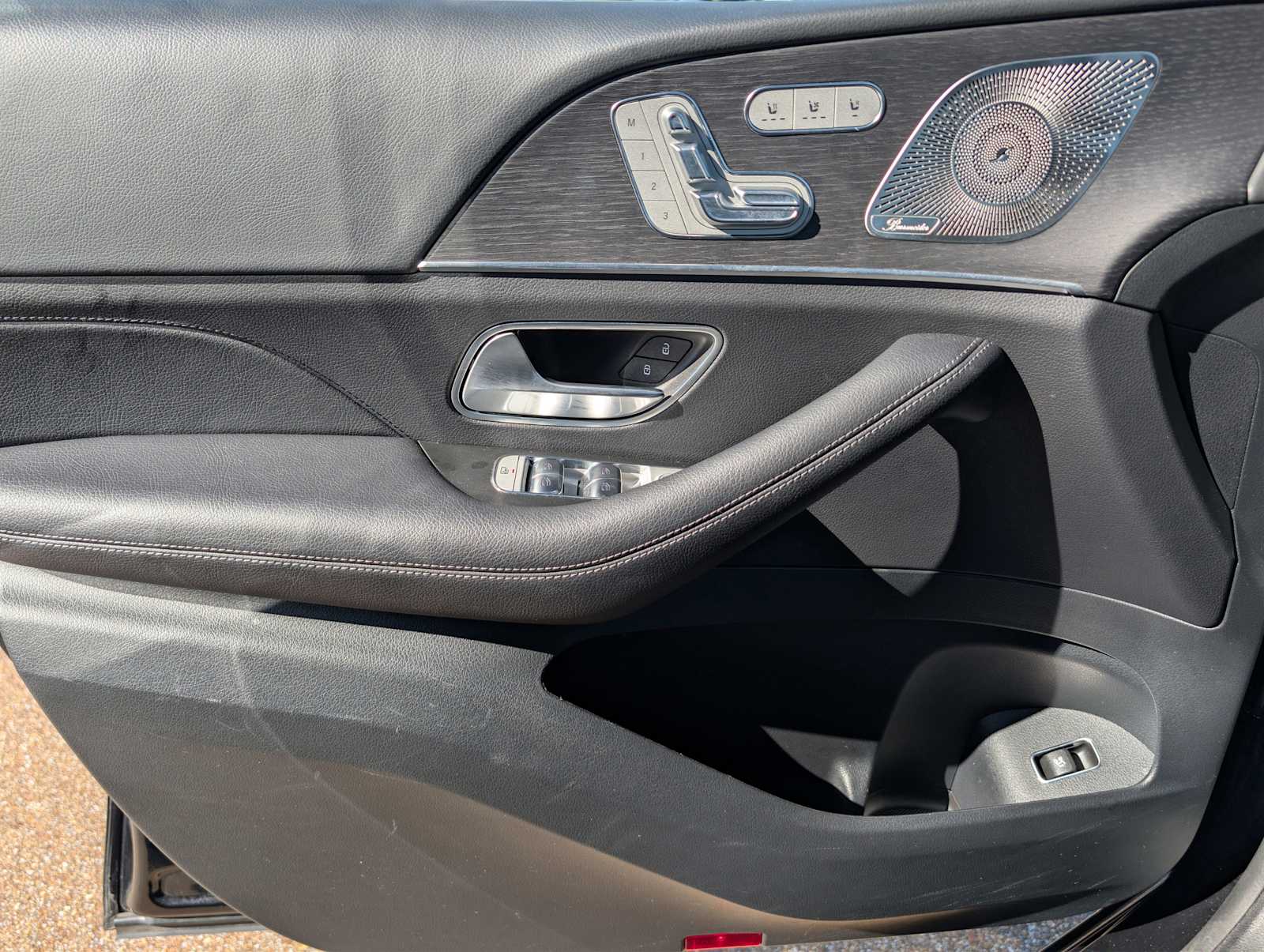 Thumbnail: 2025 Mercedes-Benz GLS - 22