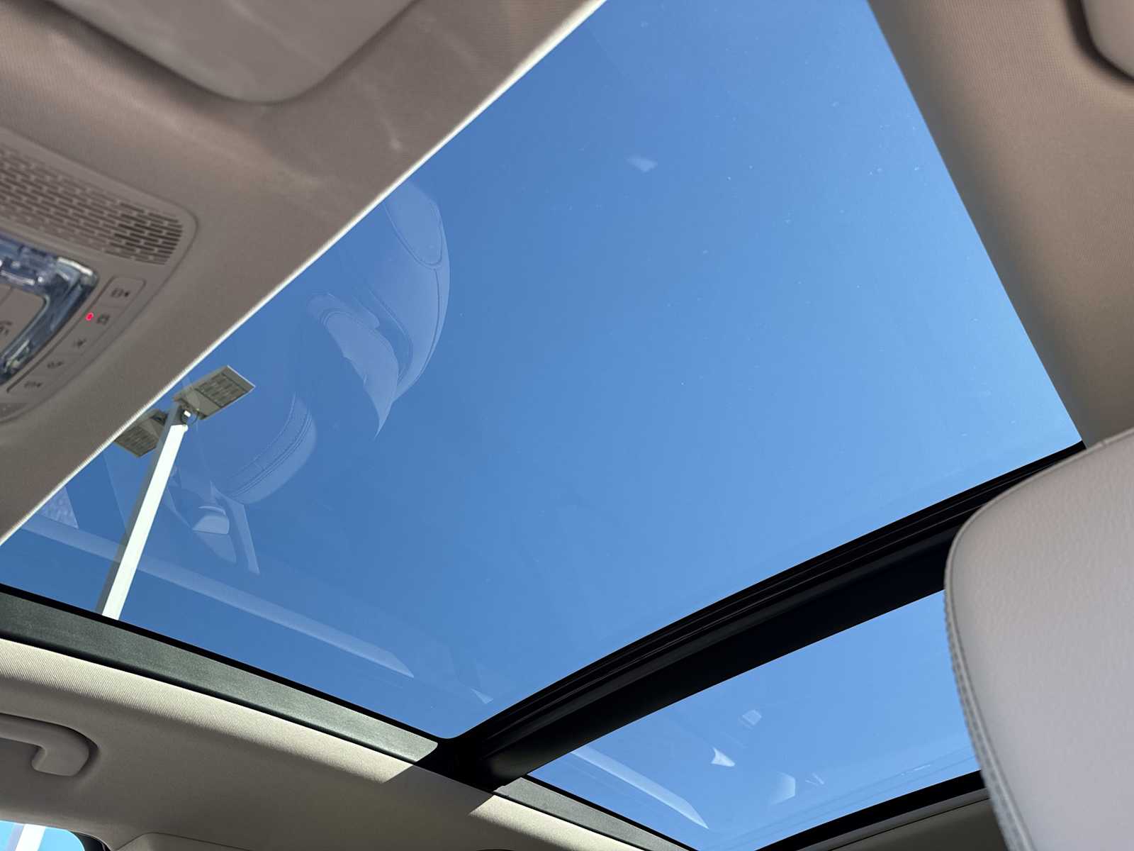 Thumbnail: 2026 Mercedes-Benz GLE - 17