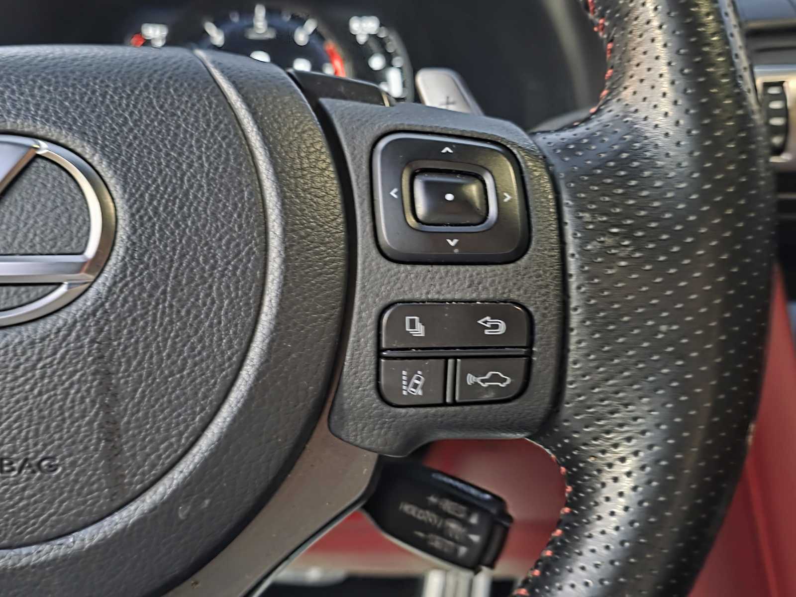 Thumbnail: 2021 Lexus IS - 11