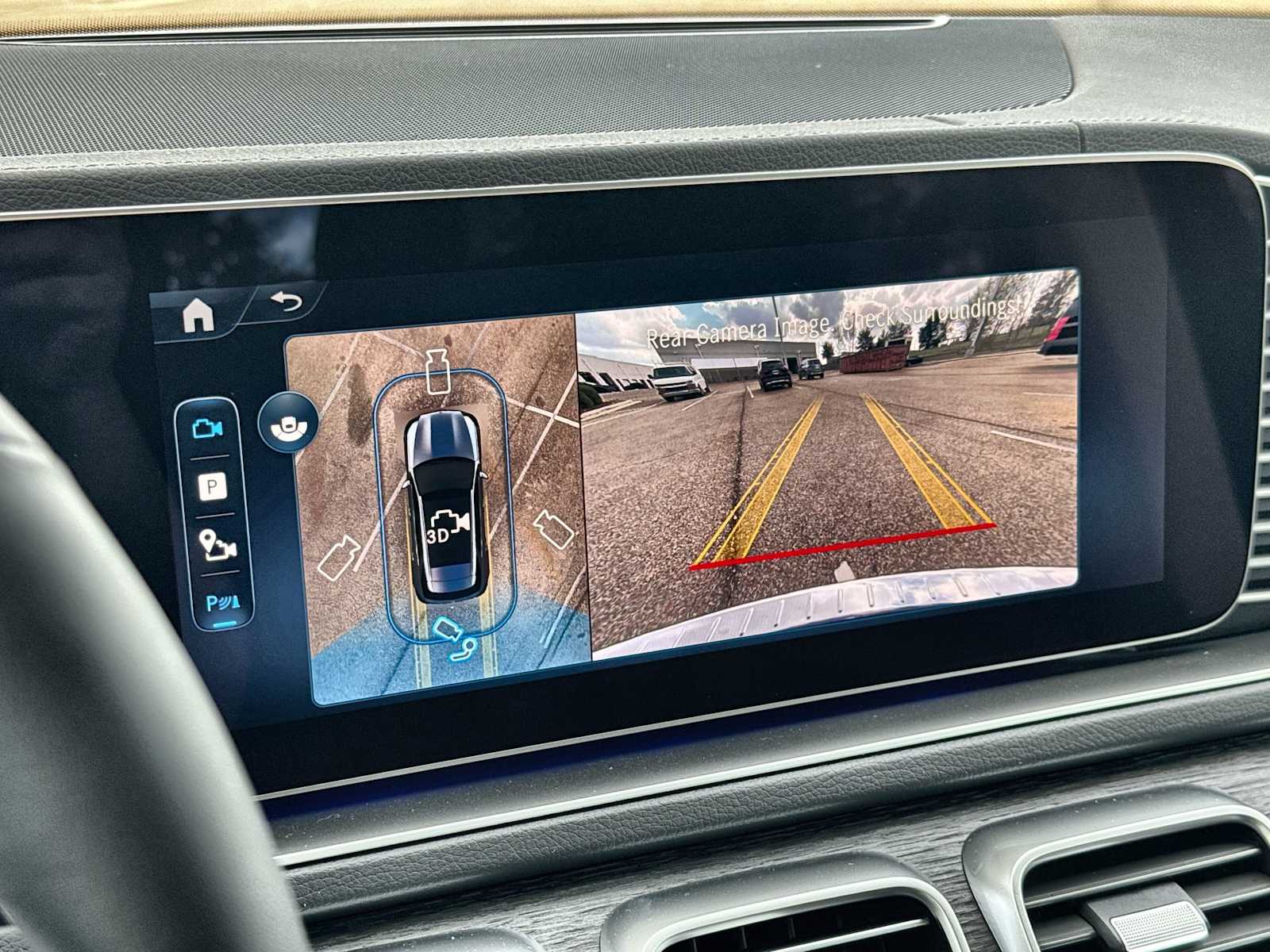 Thumbnail: 2026 Mercedes-Benz GLE - 27