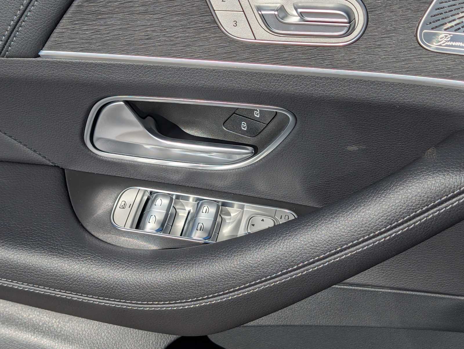 Thumbnail: 2026 Mercedes-Benz GLS - 19