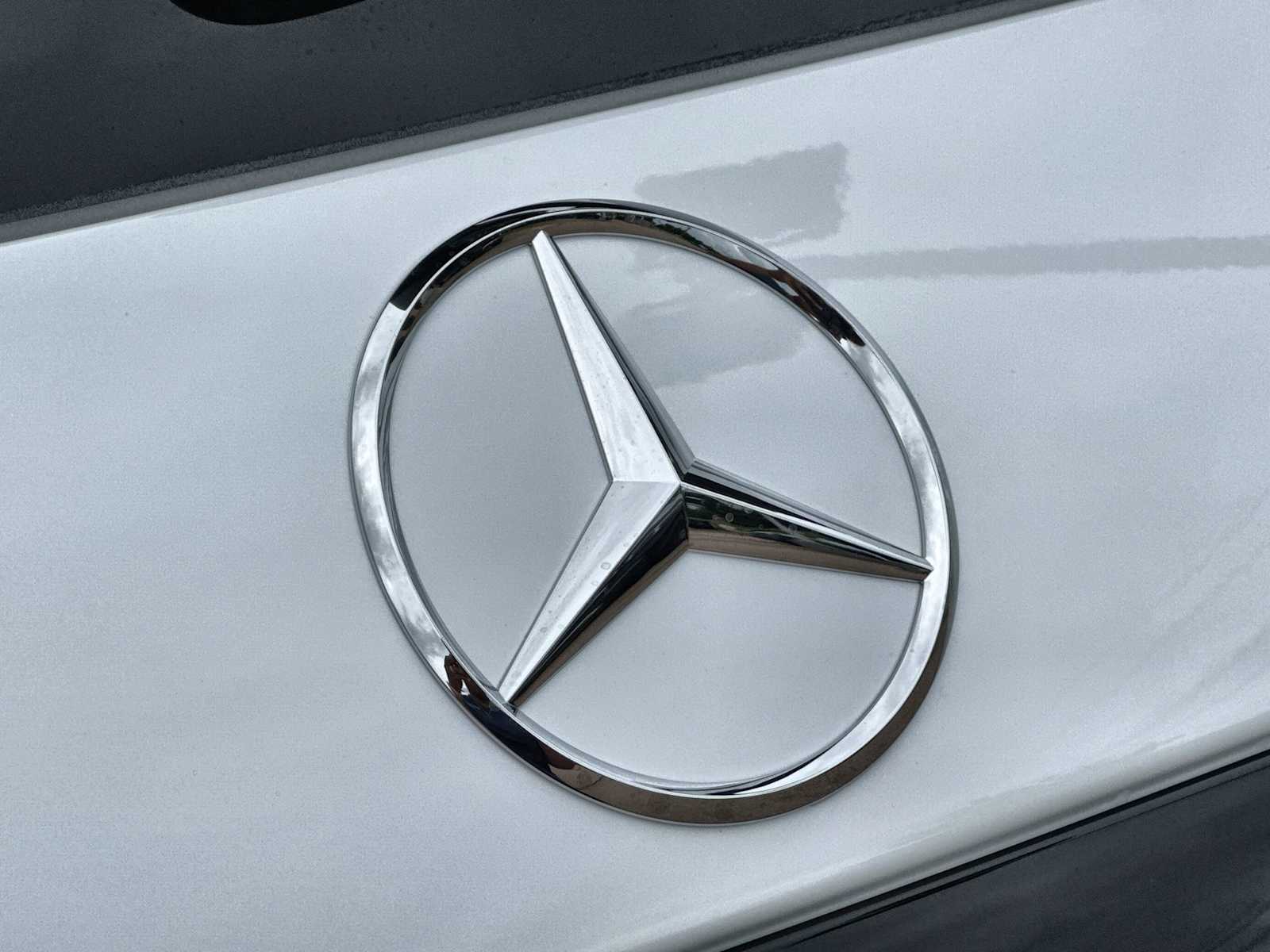 Thumbnail: 2026 Mercedes-Benz GLC - 16