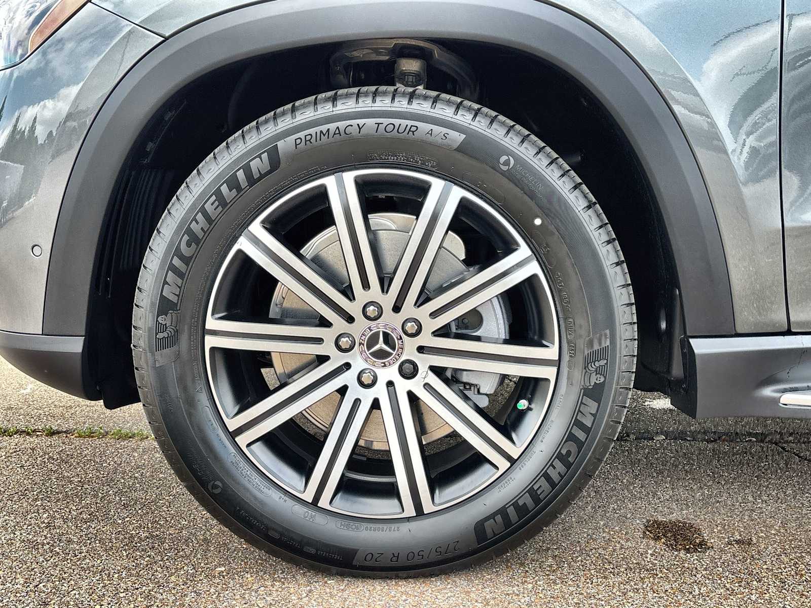 Thumbnail: 2026 Mercedes-Benz GLE - 14