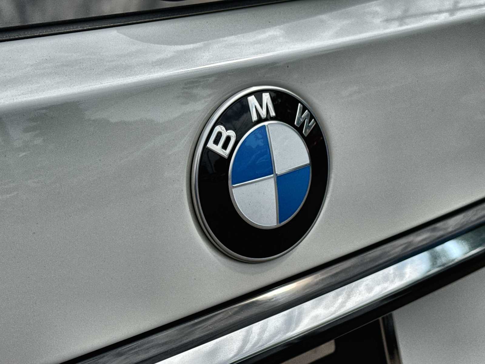 Thumbnail: 2024 BMW X7 - 16