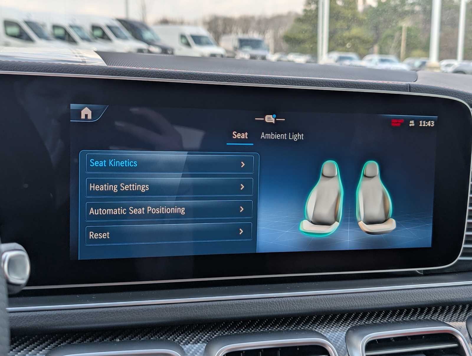 Thumbnail: 2026 Mercedes-Benz GLE - 12