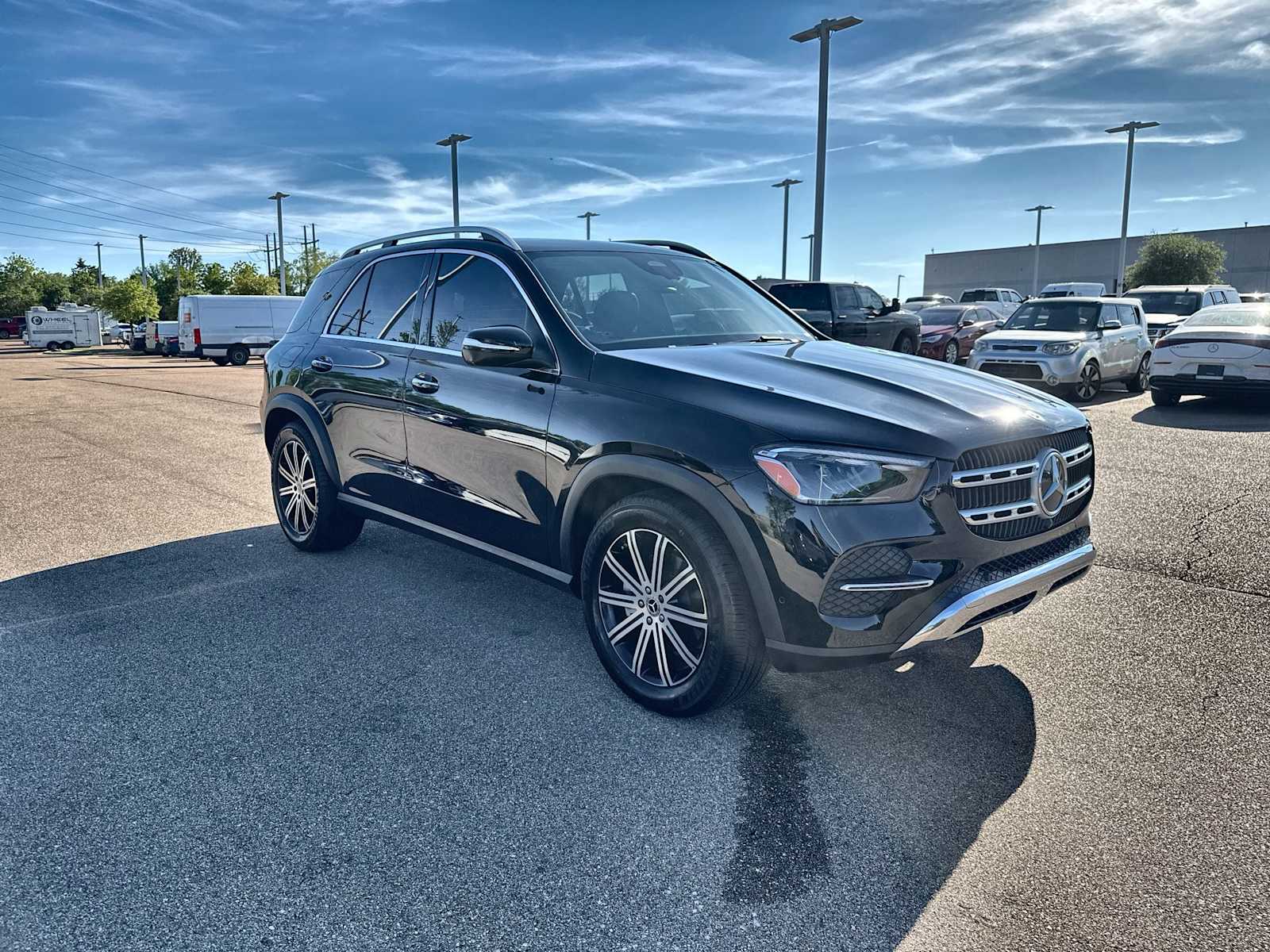 Thumbnail: 2026 Mercedes-Benz GLE - 11