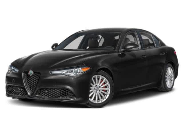 2023 Alfa Romeo Giulia Estrema's photo