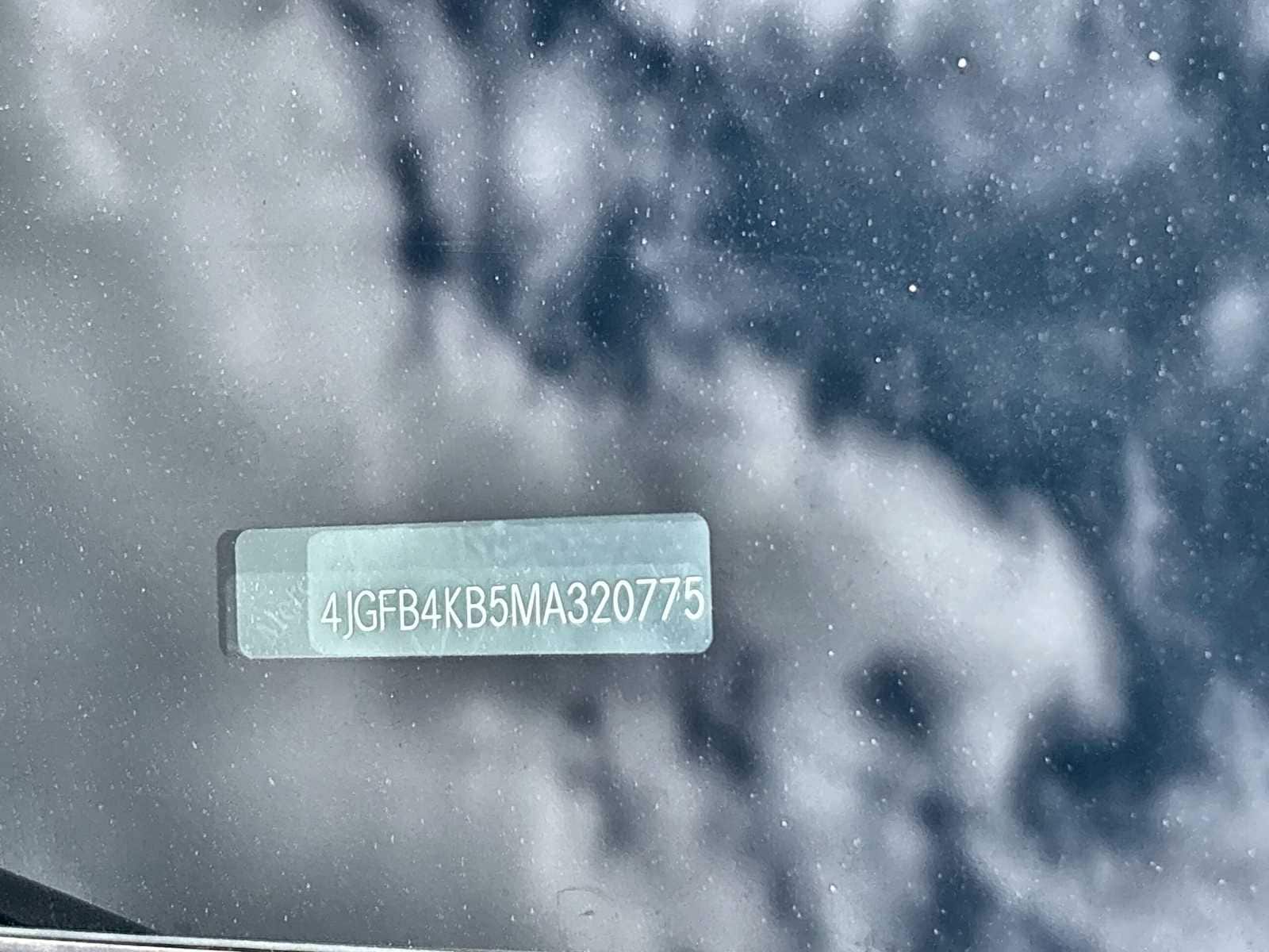 Thumbnail: 2021 Mercedes-Benz GLE - 25