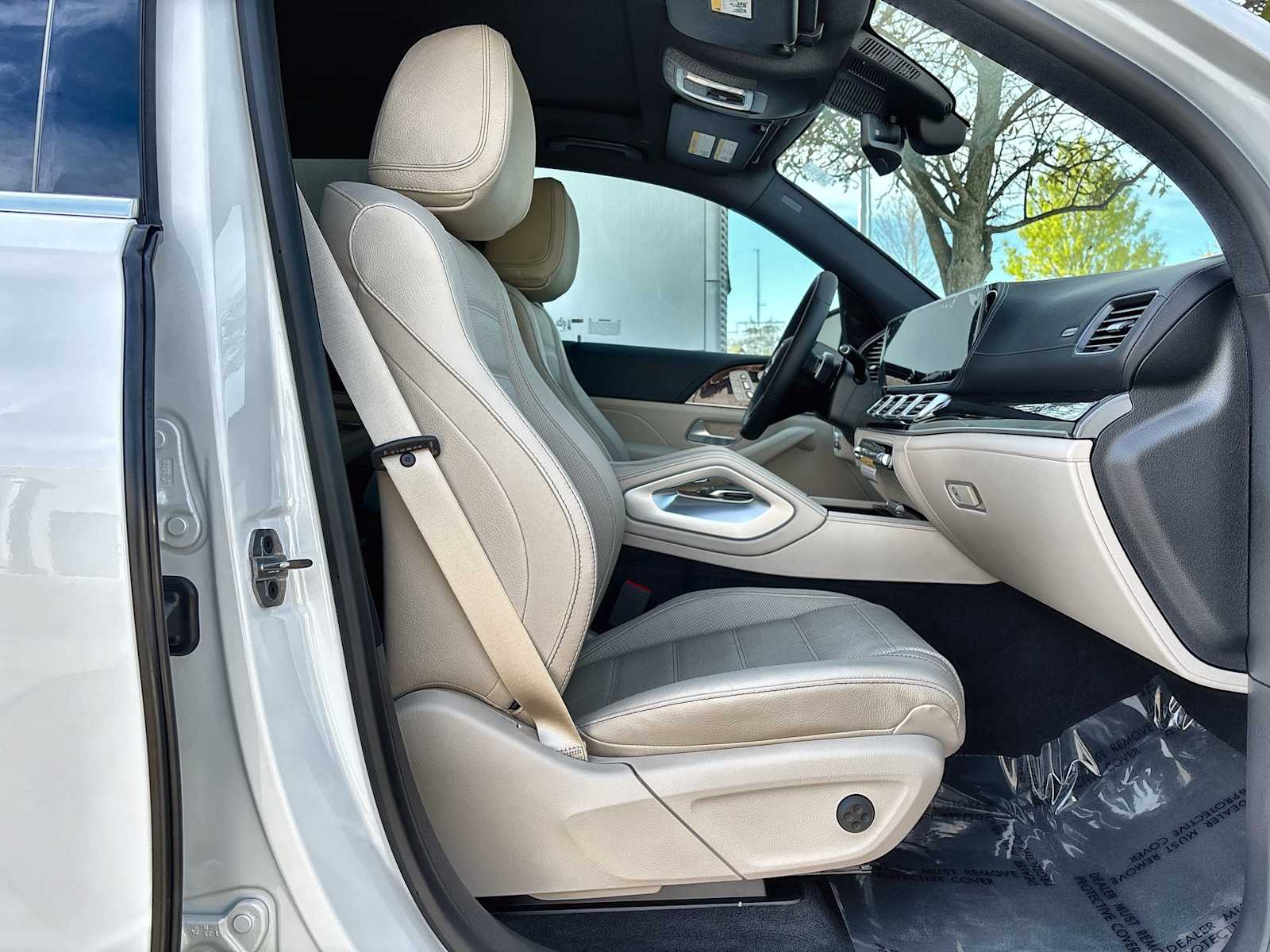 Thumbnail: 2026 Mercedes-Benz GLE - 9