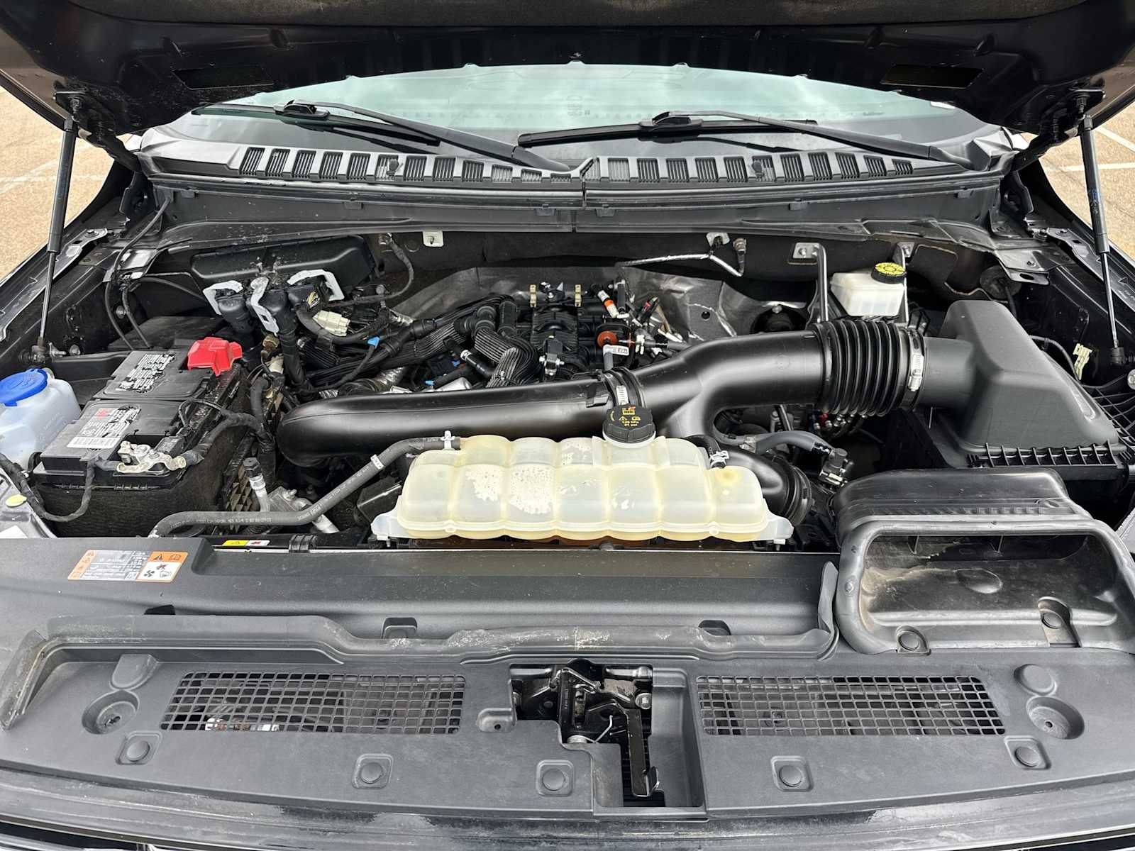 Thumbnail: 2022 Ford Expedition MAX - 13