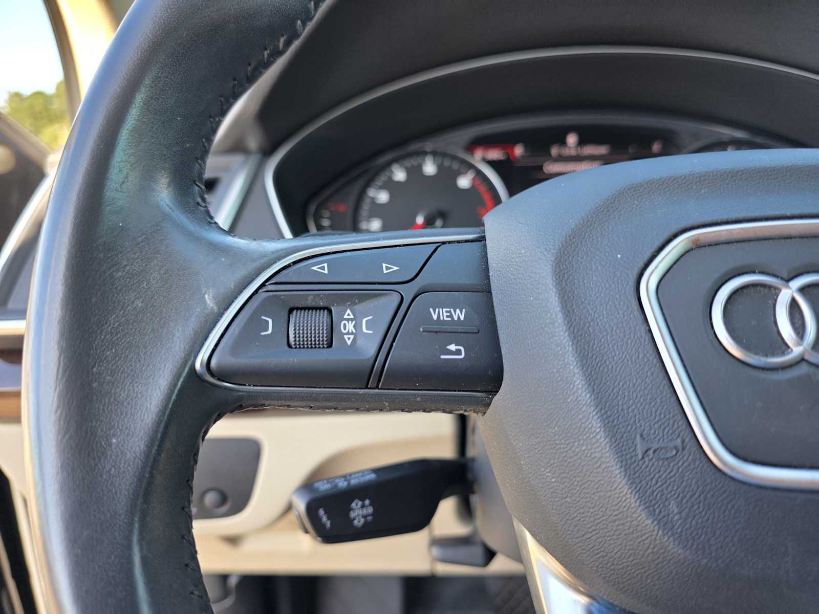 Thumbnail: 2020 Audi Q5 - 22