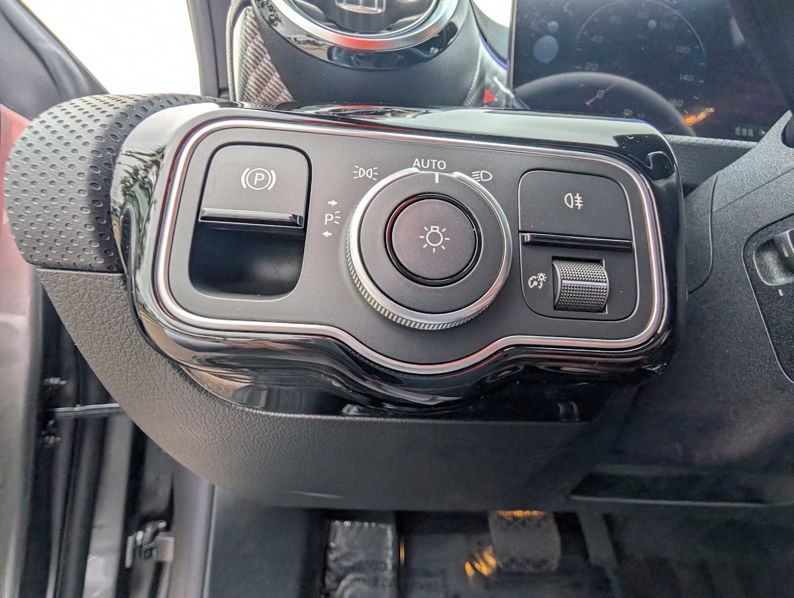 Thumbnail: 2026 Mercedes-Benz CLA - 13